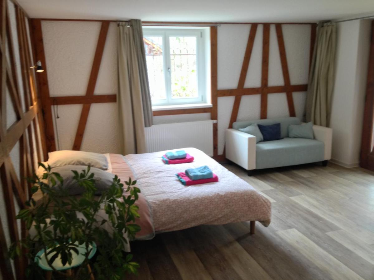 Double Room with Shared Bathroom photo 1