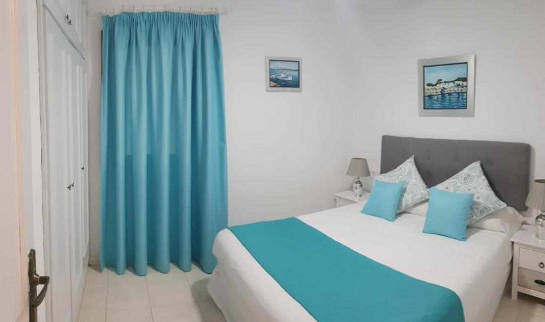 Apartamento con vista a la piscina