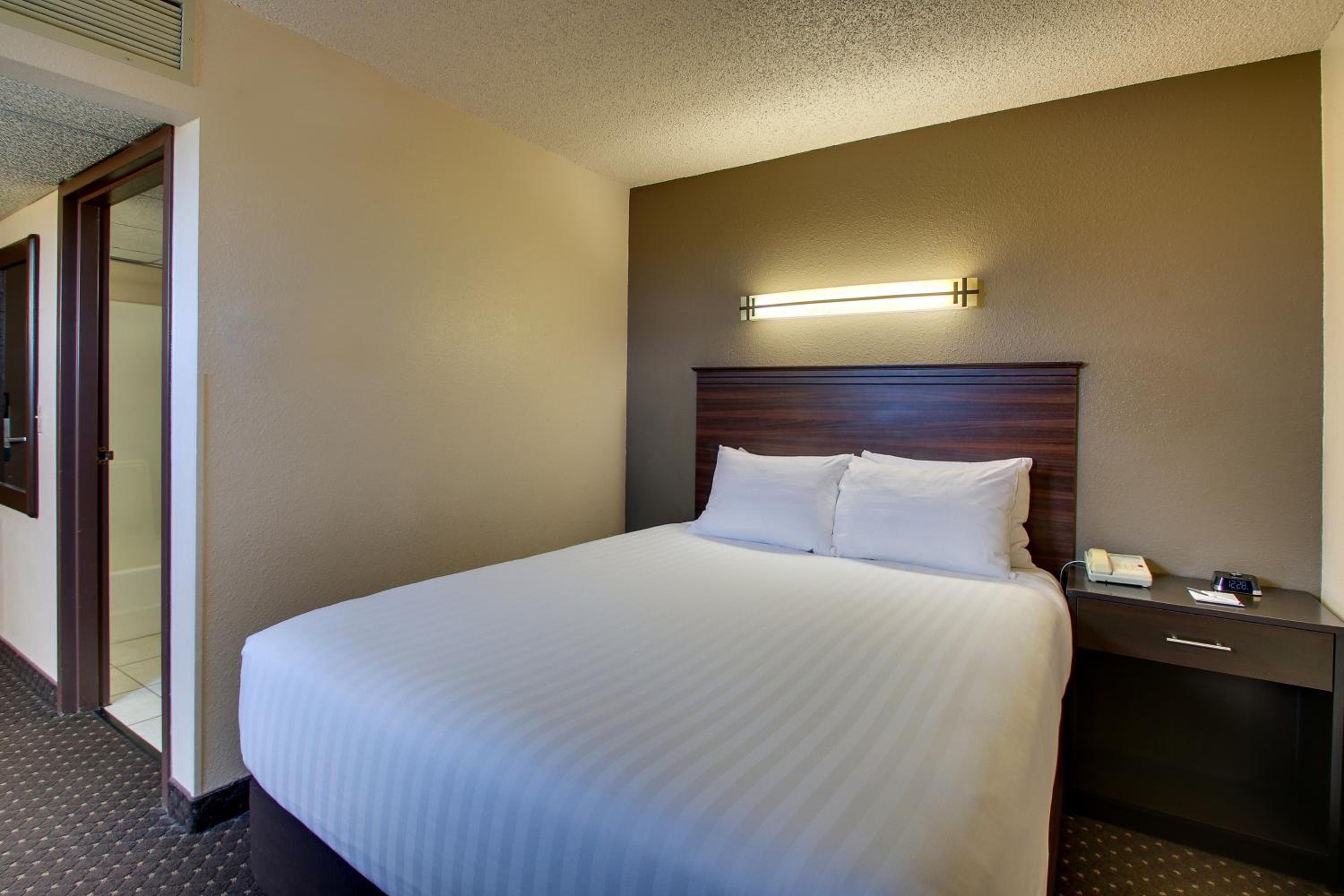 Economy Double Room - Photo 4