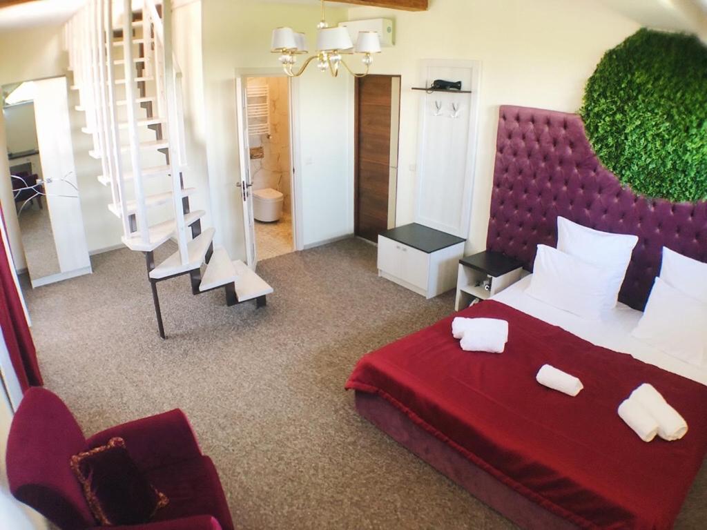 Duplex Quadruple Room