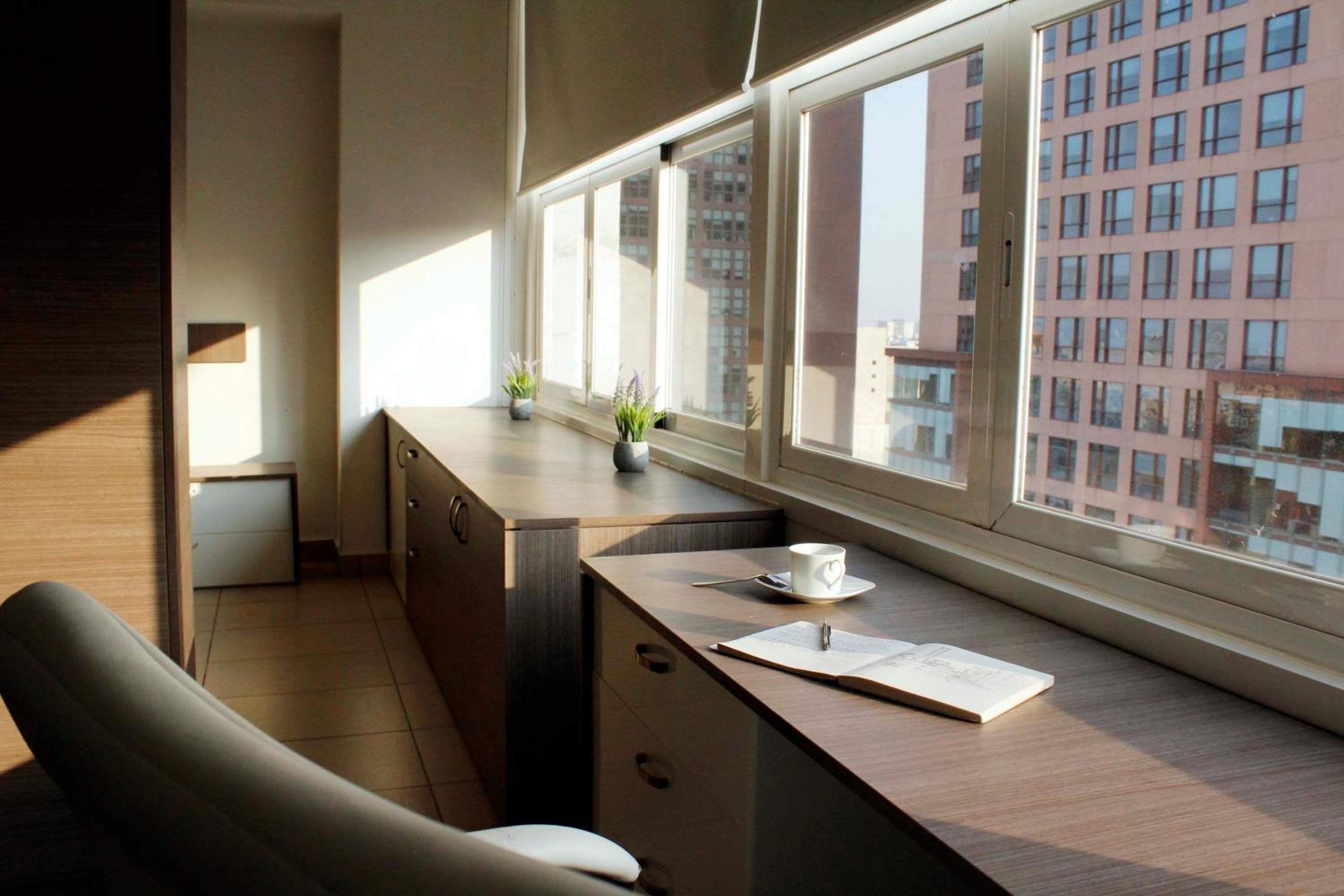 One-Bedroom Apartment photo 1