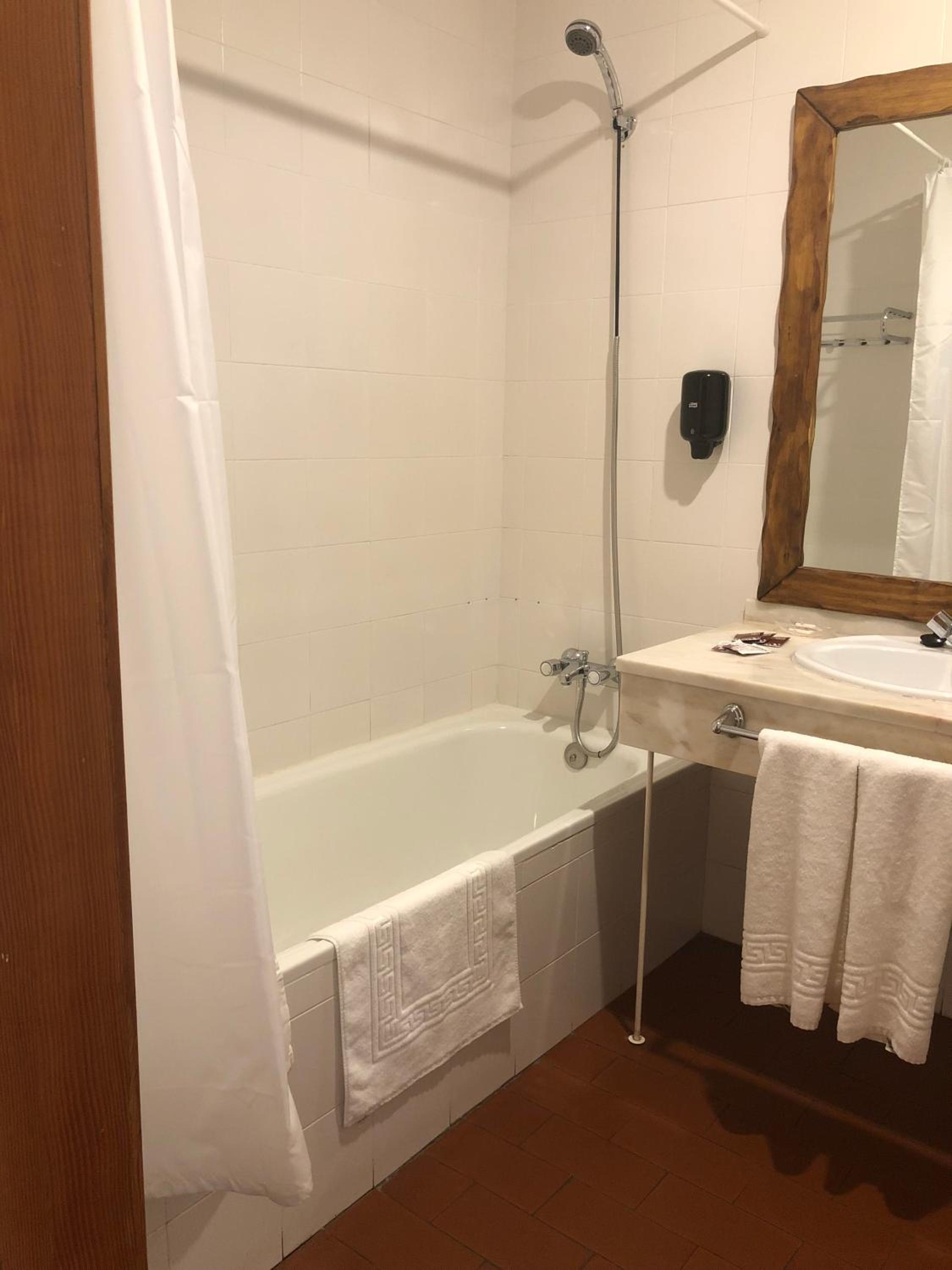 Superior Double or Twin Room with Terrace photo 3