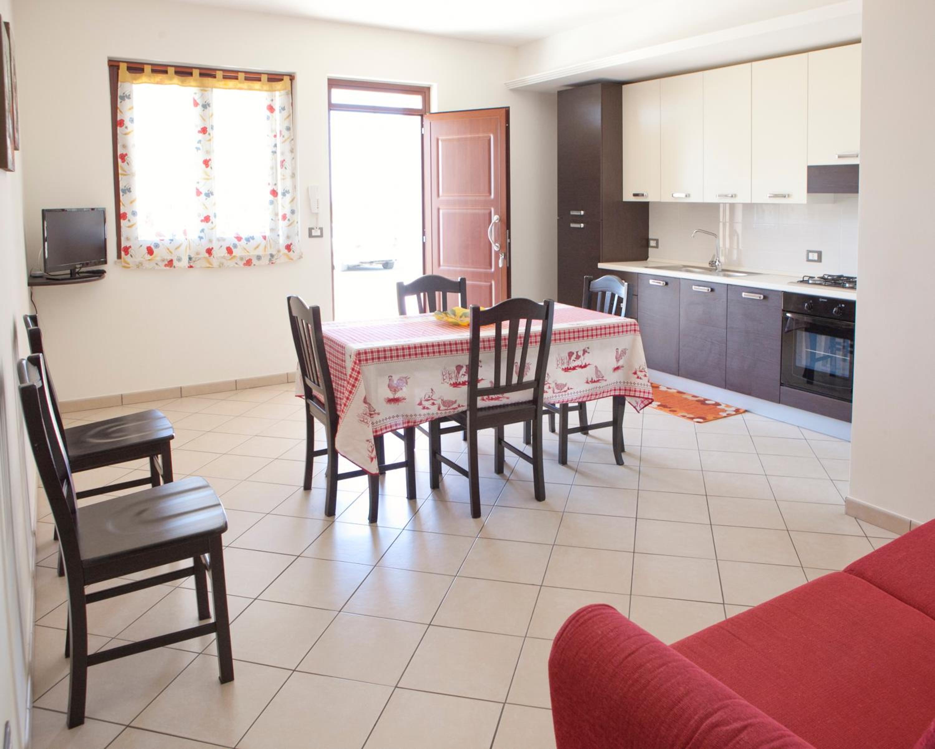 Two-Bedroom Apartment with Sea View photo 3