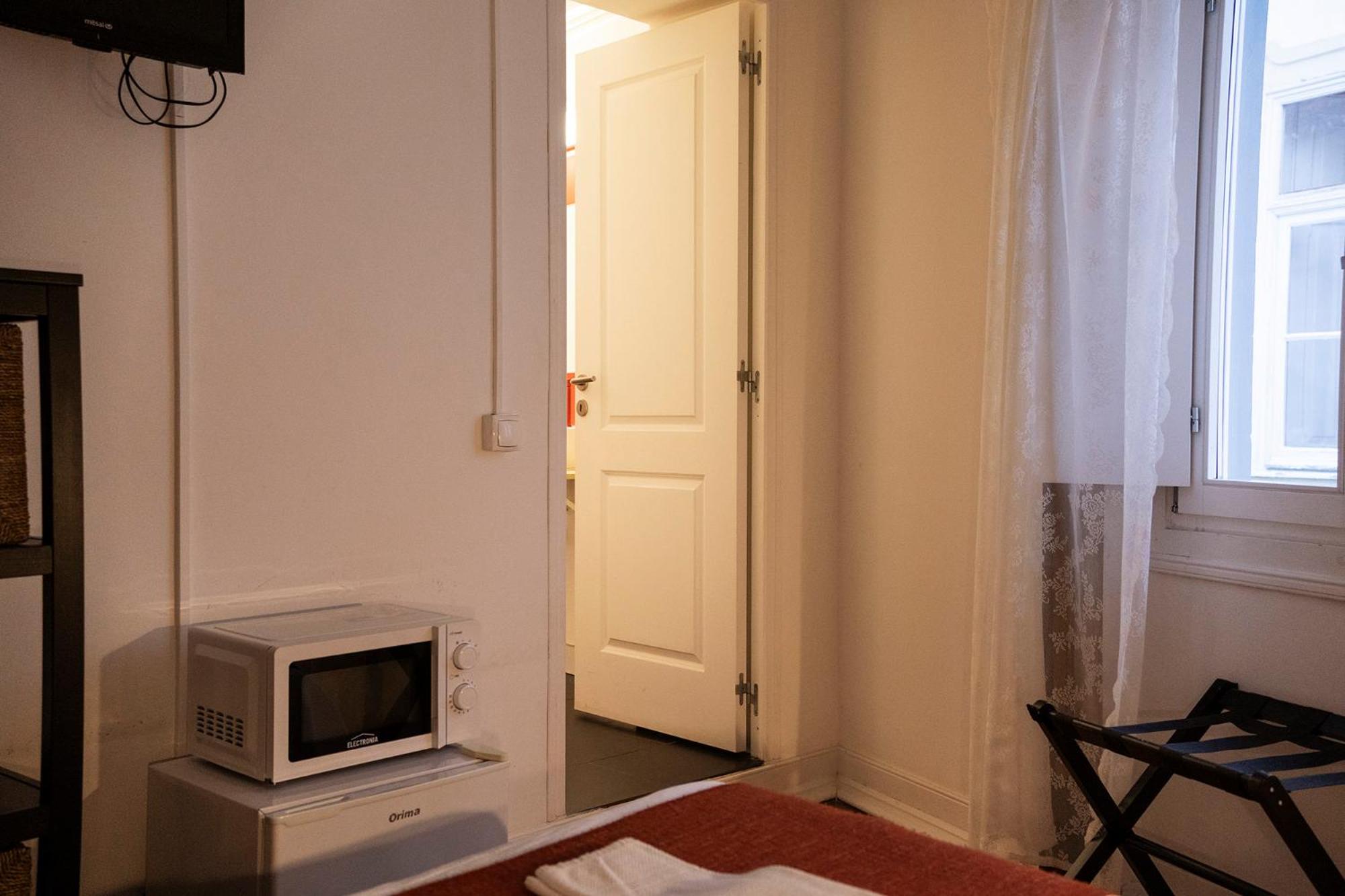 Standard Double Room photo 3