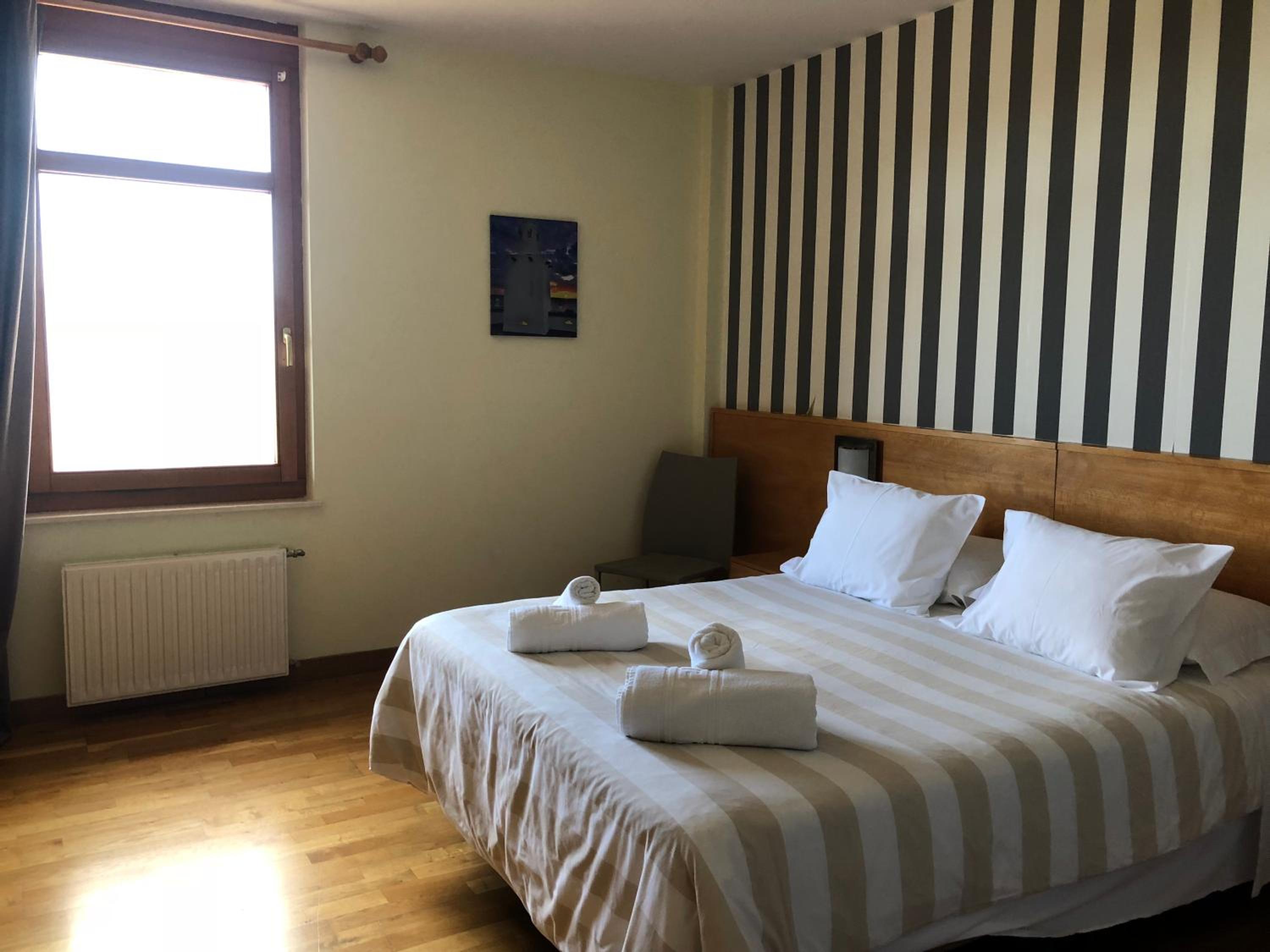 Habitación Doble o con Dos Camas