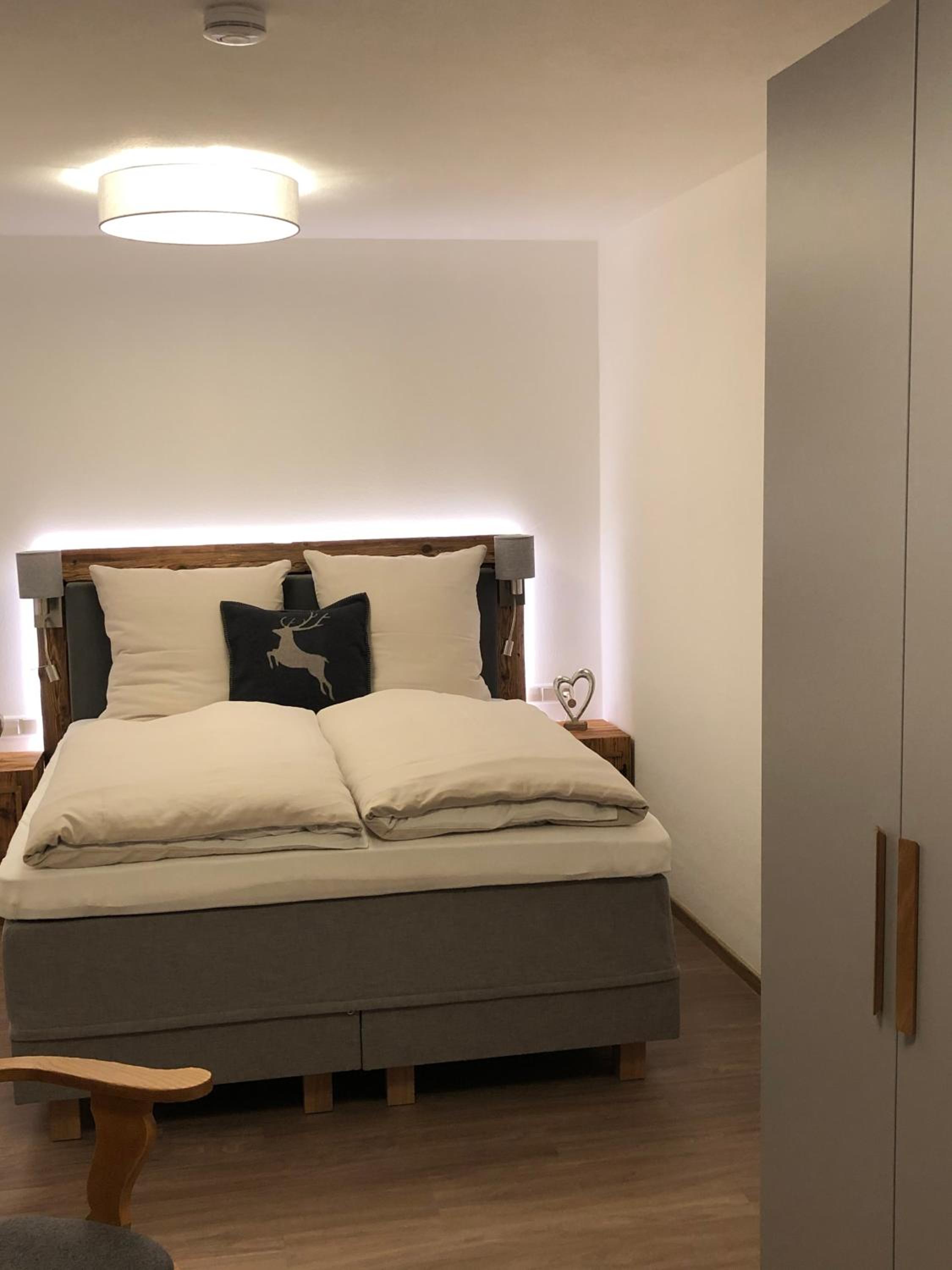 Deluxe Apartment photo 2