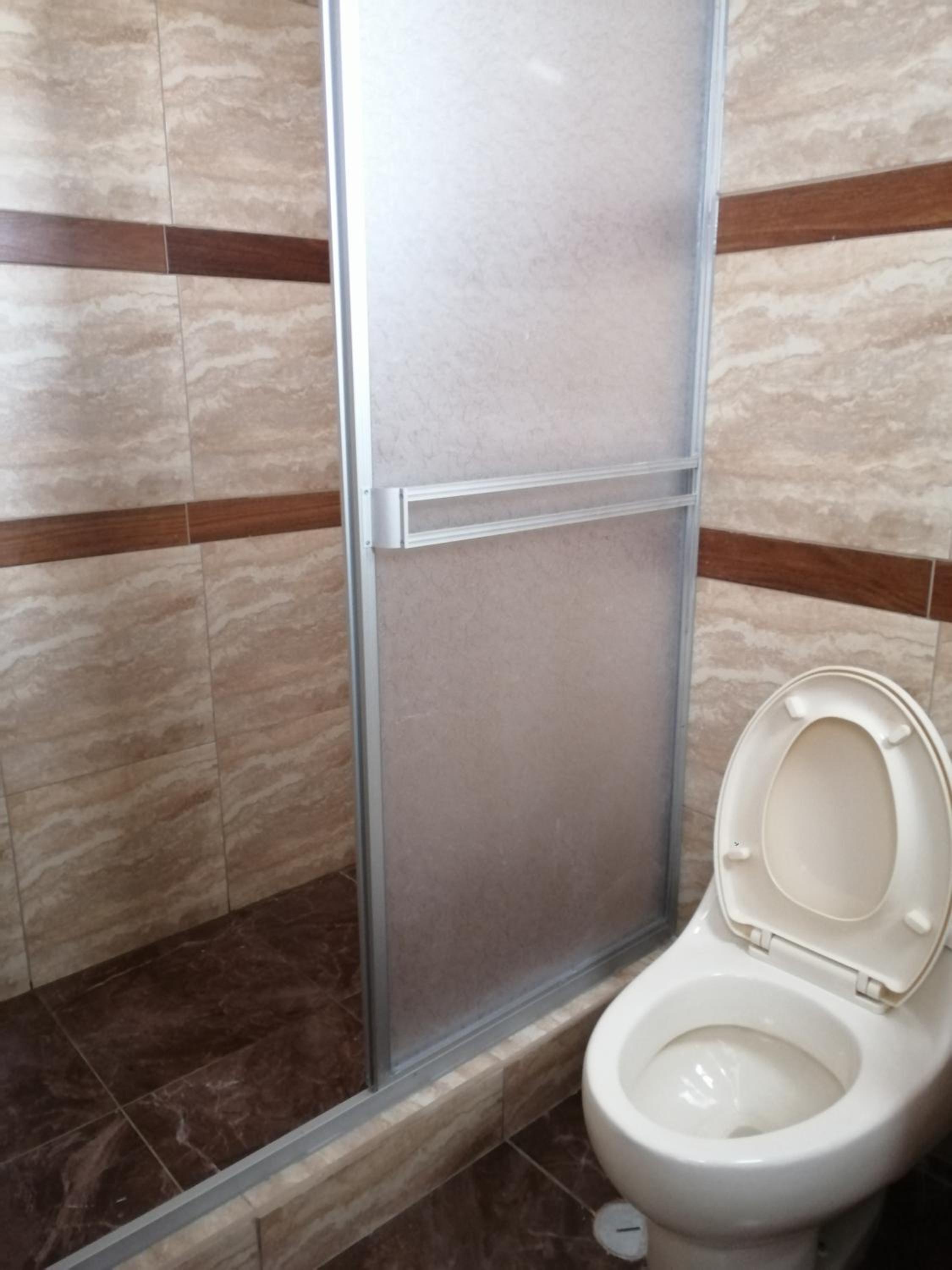 Twin Room with Private Bathroom