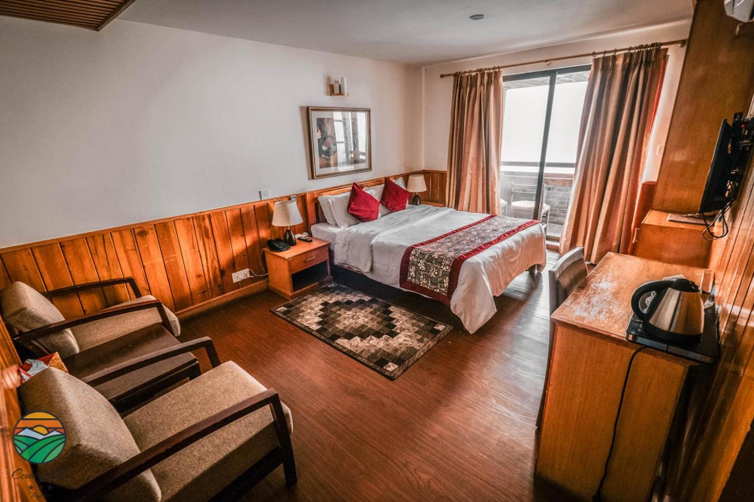 Deluxe Premium Room with Mountain View, 10% Discount on Food photo 2