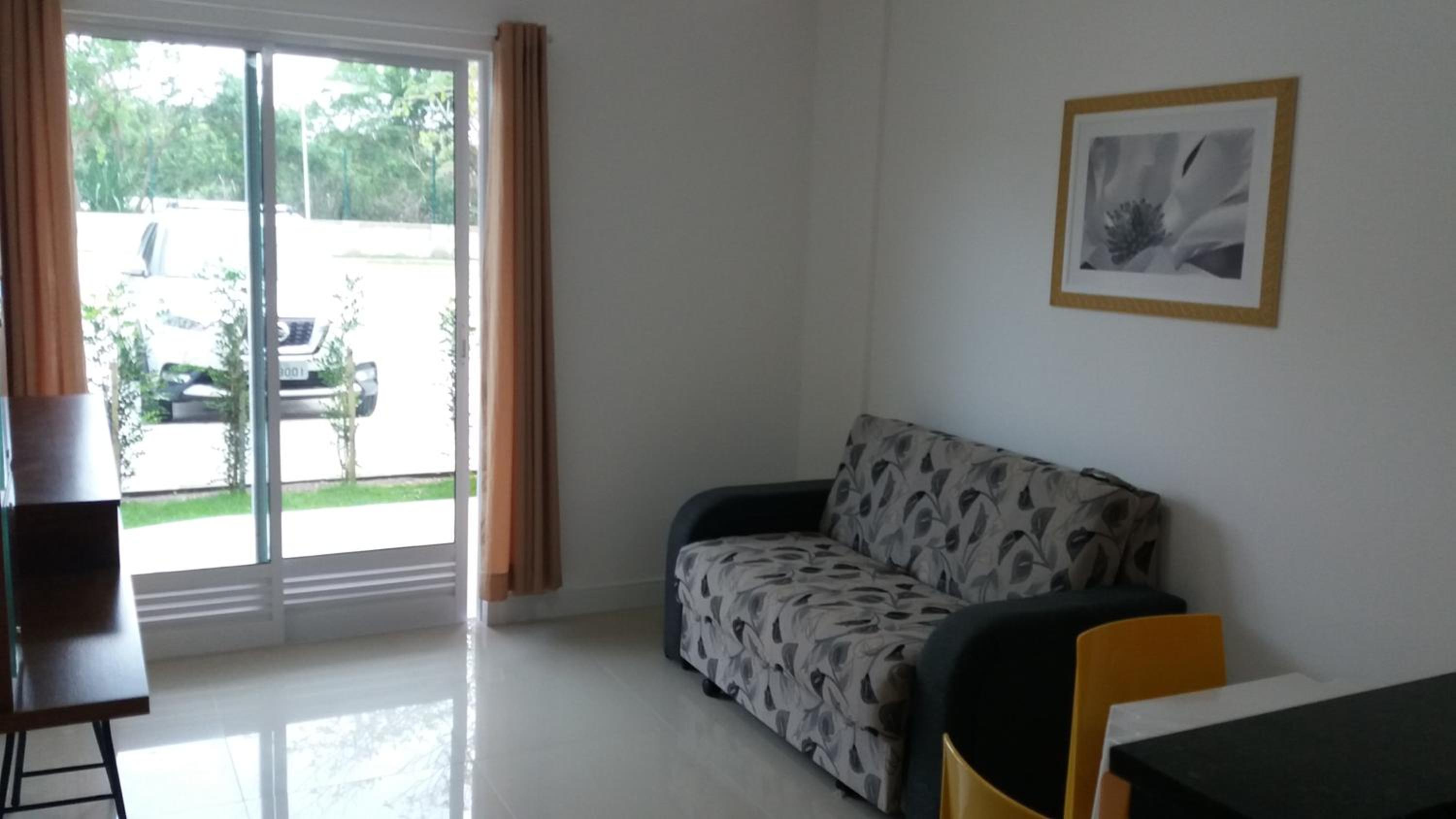 Apartment photo 1
