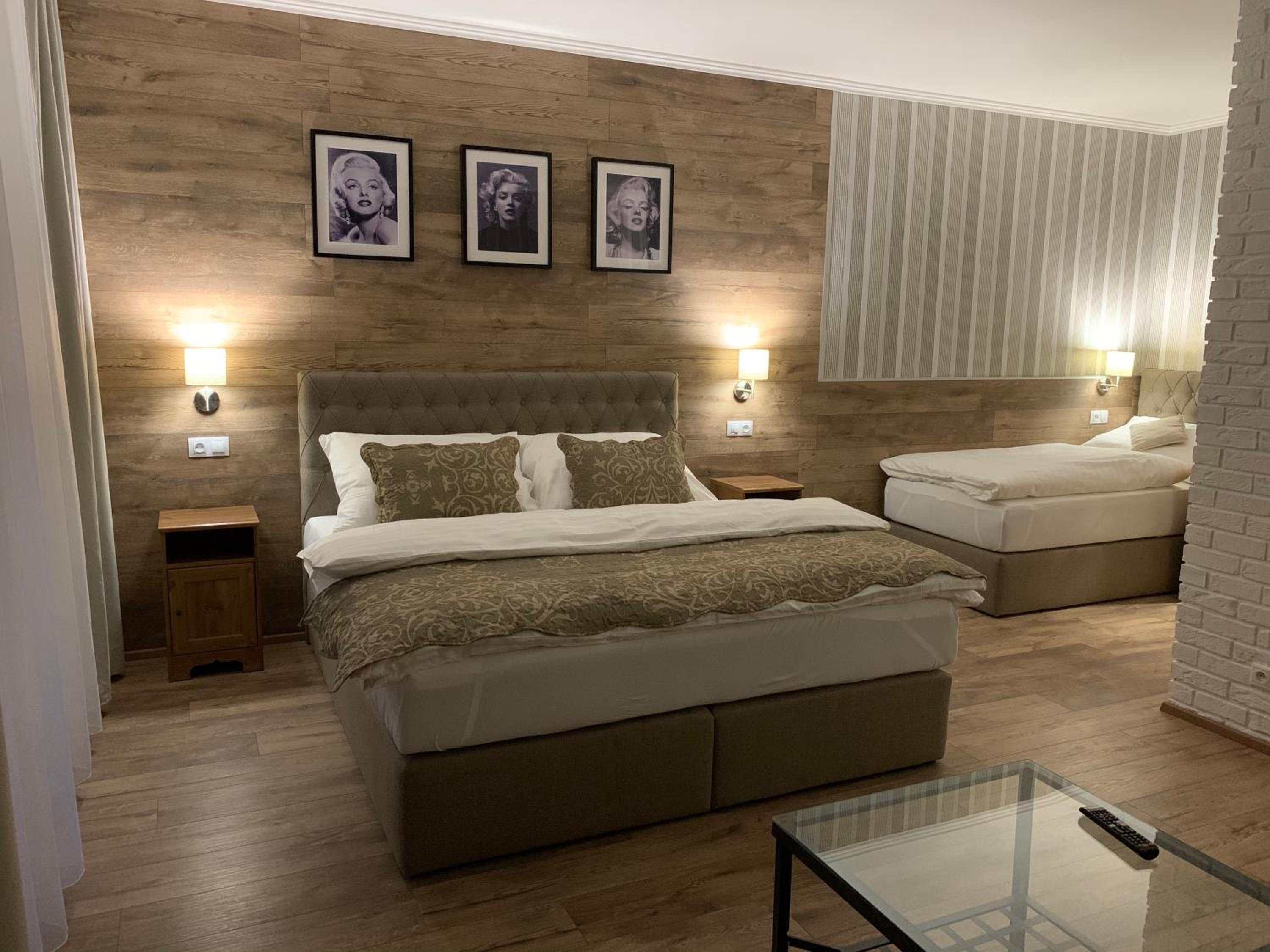 Quadruple Room with Balcony photo 1