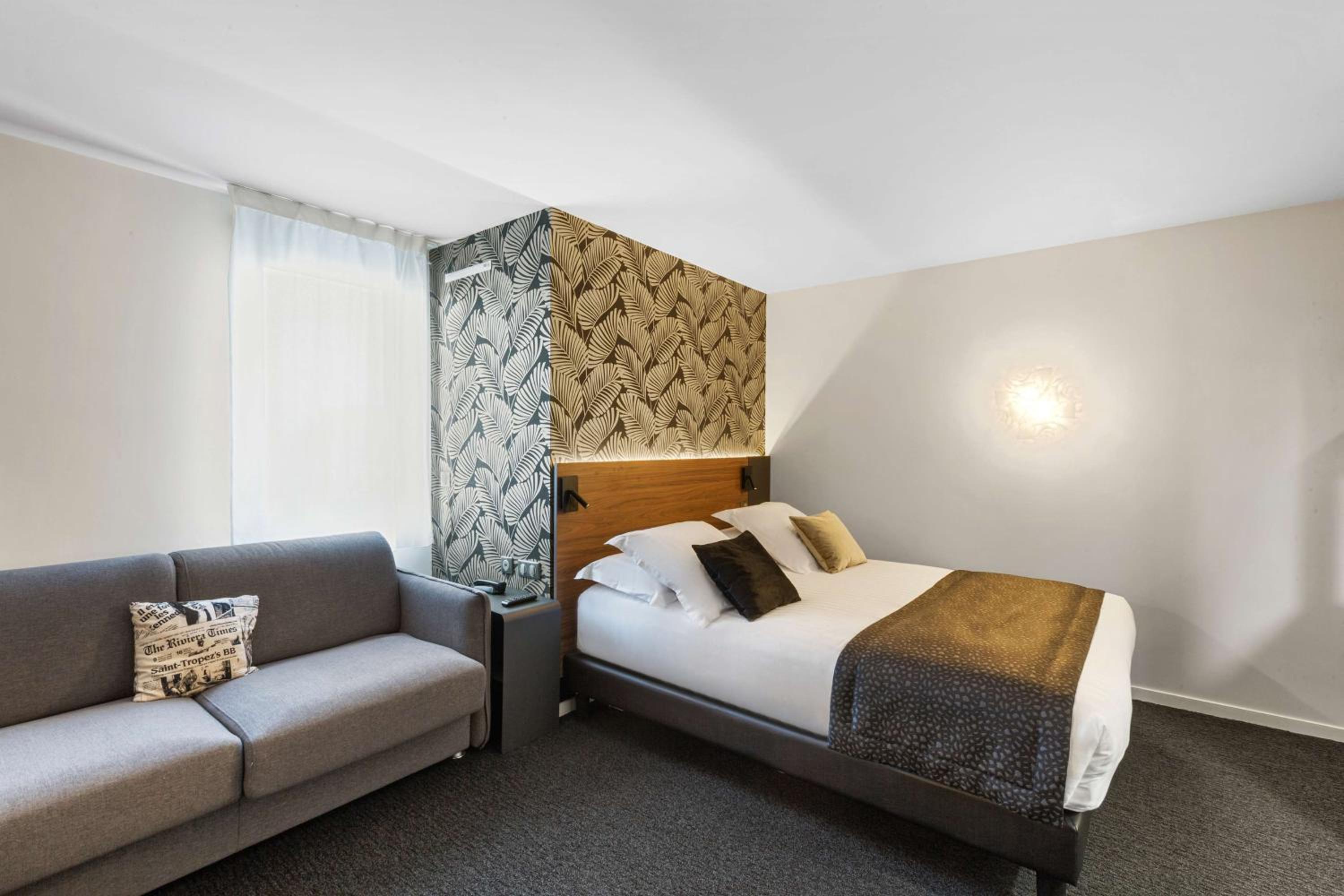 Superior Queen Room - Photo 4