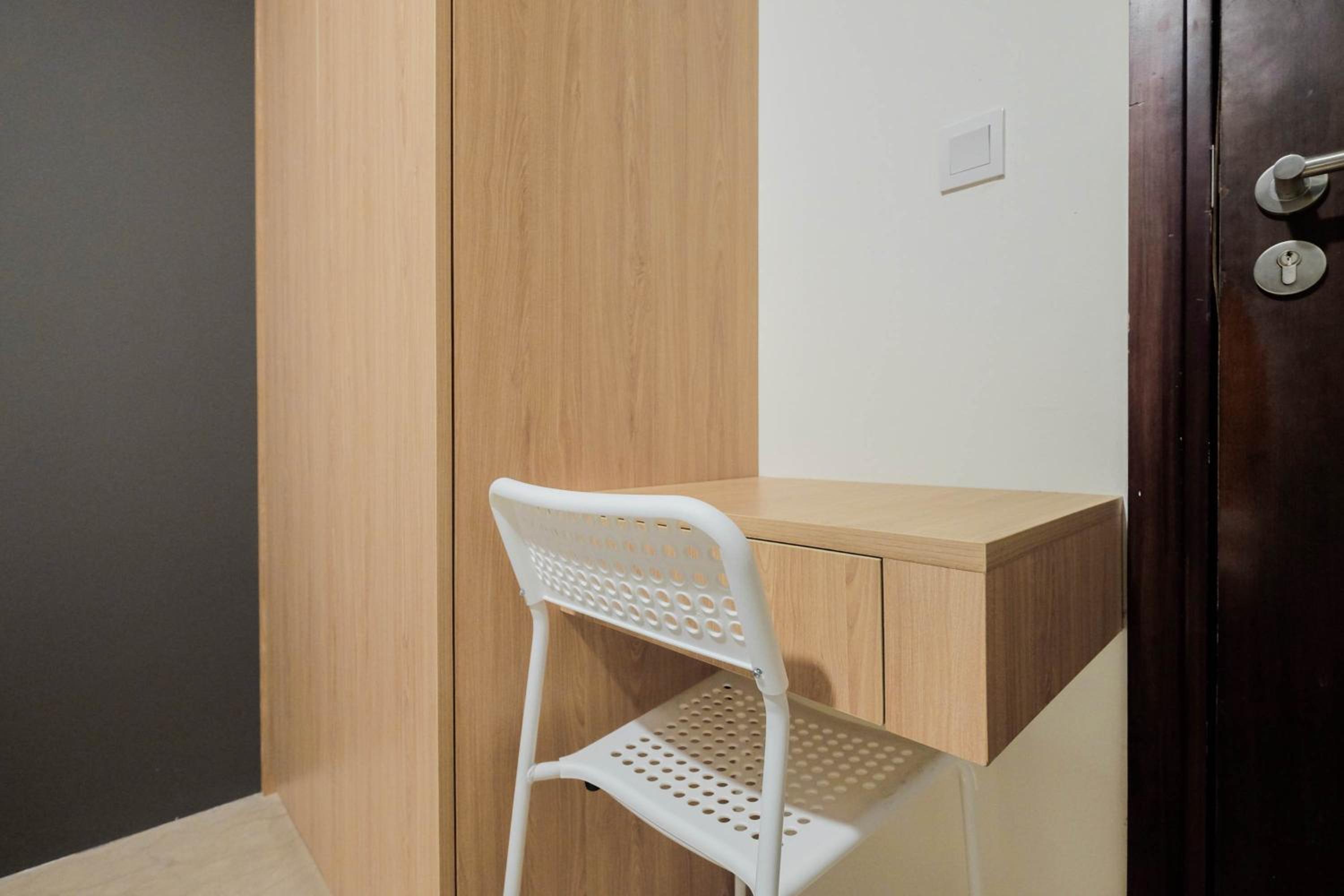 Two-Bedroom Apartment - Photo 3