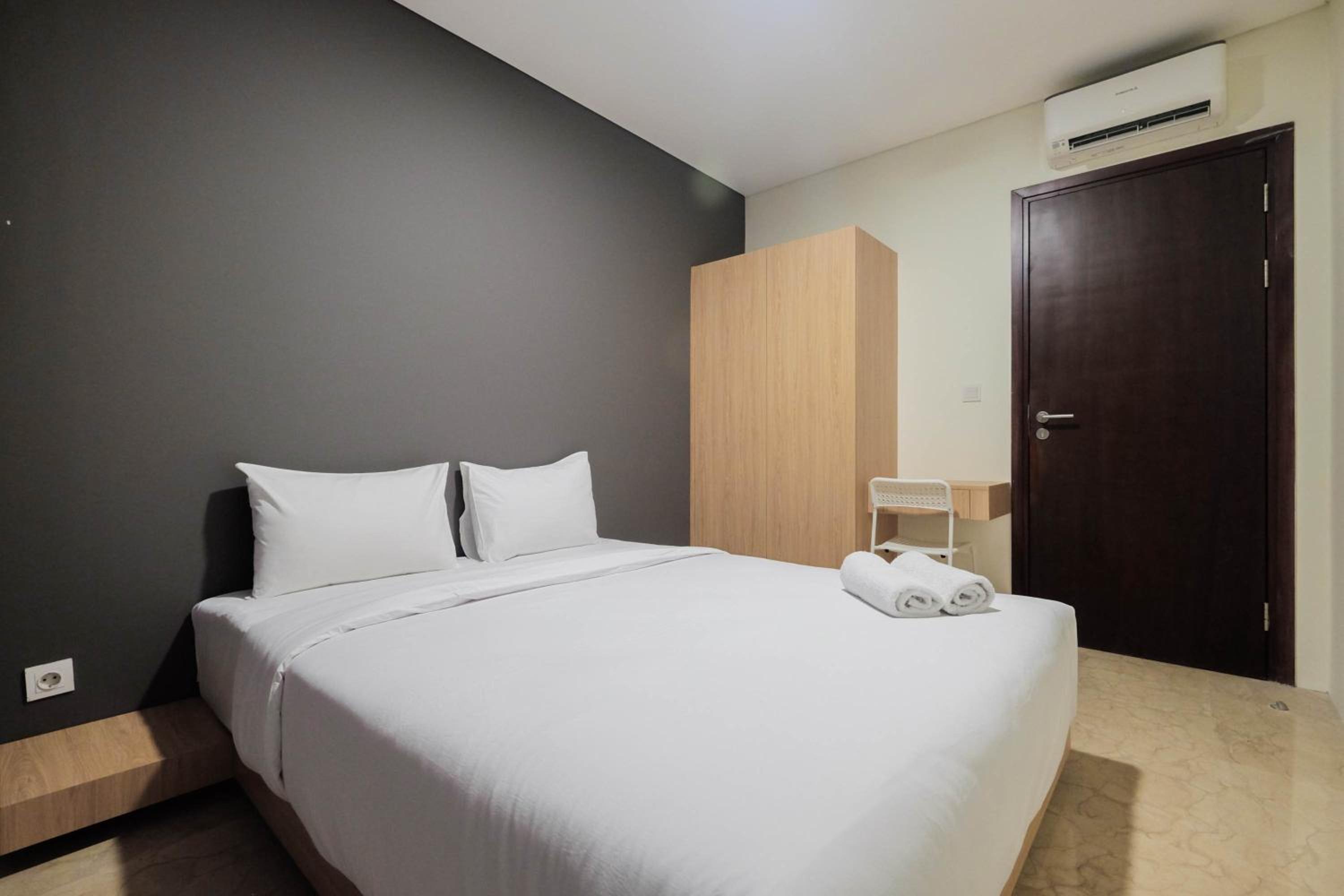Two-Bedroom Apartment - Photo 4