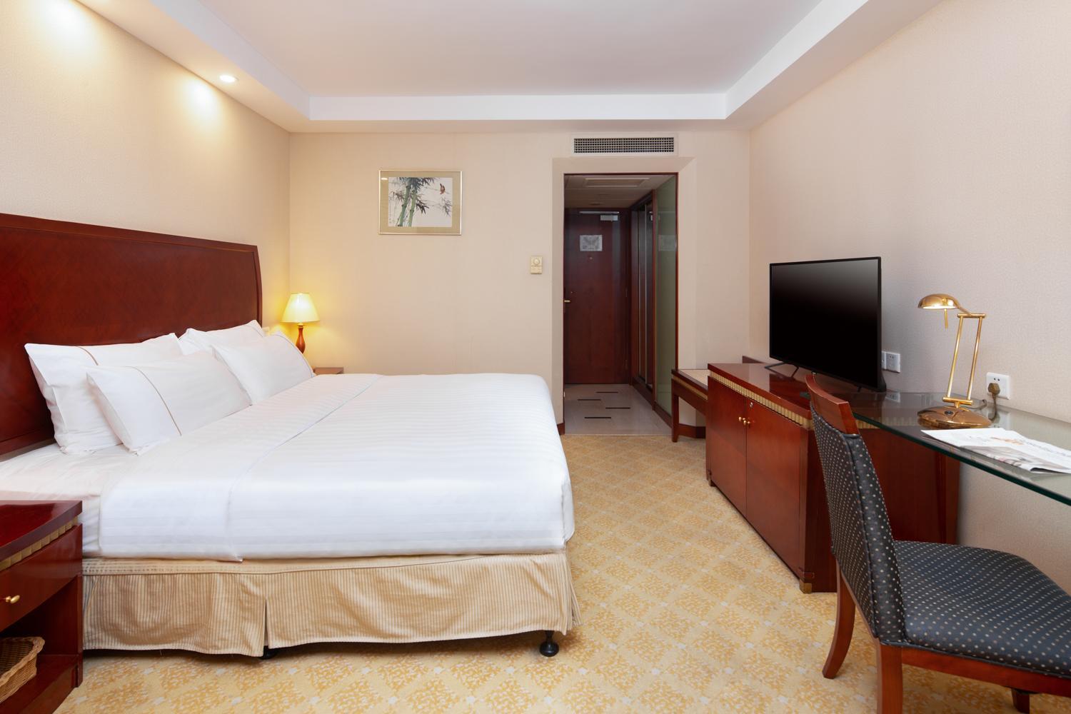 Superior Double Room - A free copy of Shanghai Taste and a welcome gift upon check-in photo 1