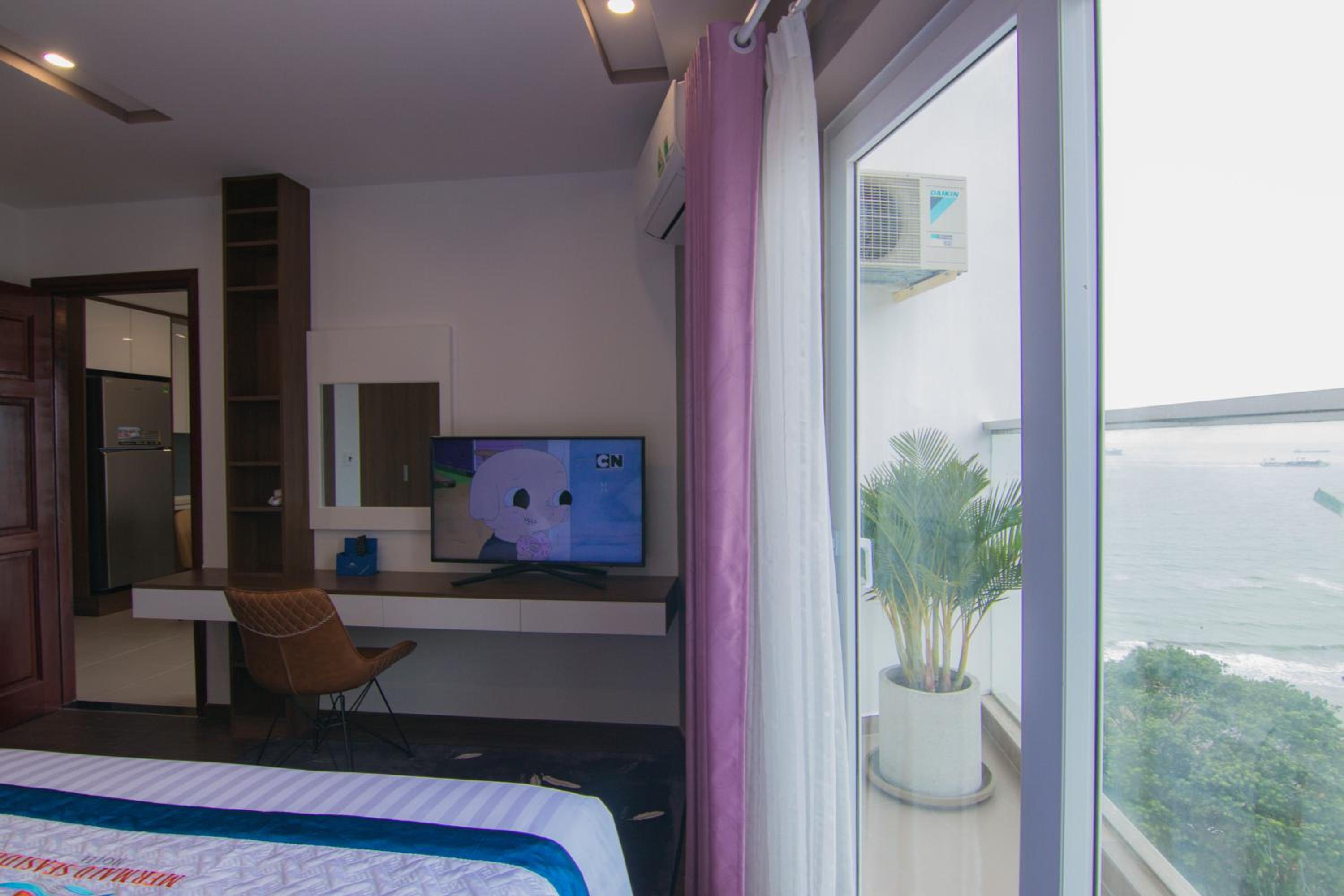 Two-Bedroom Apartment - Photo 5