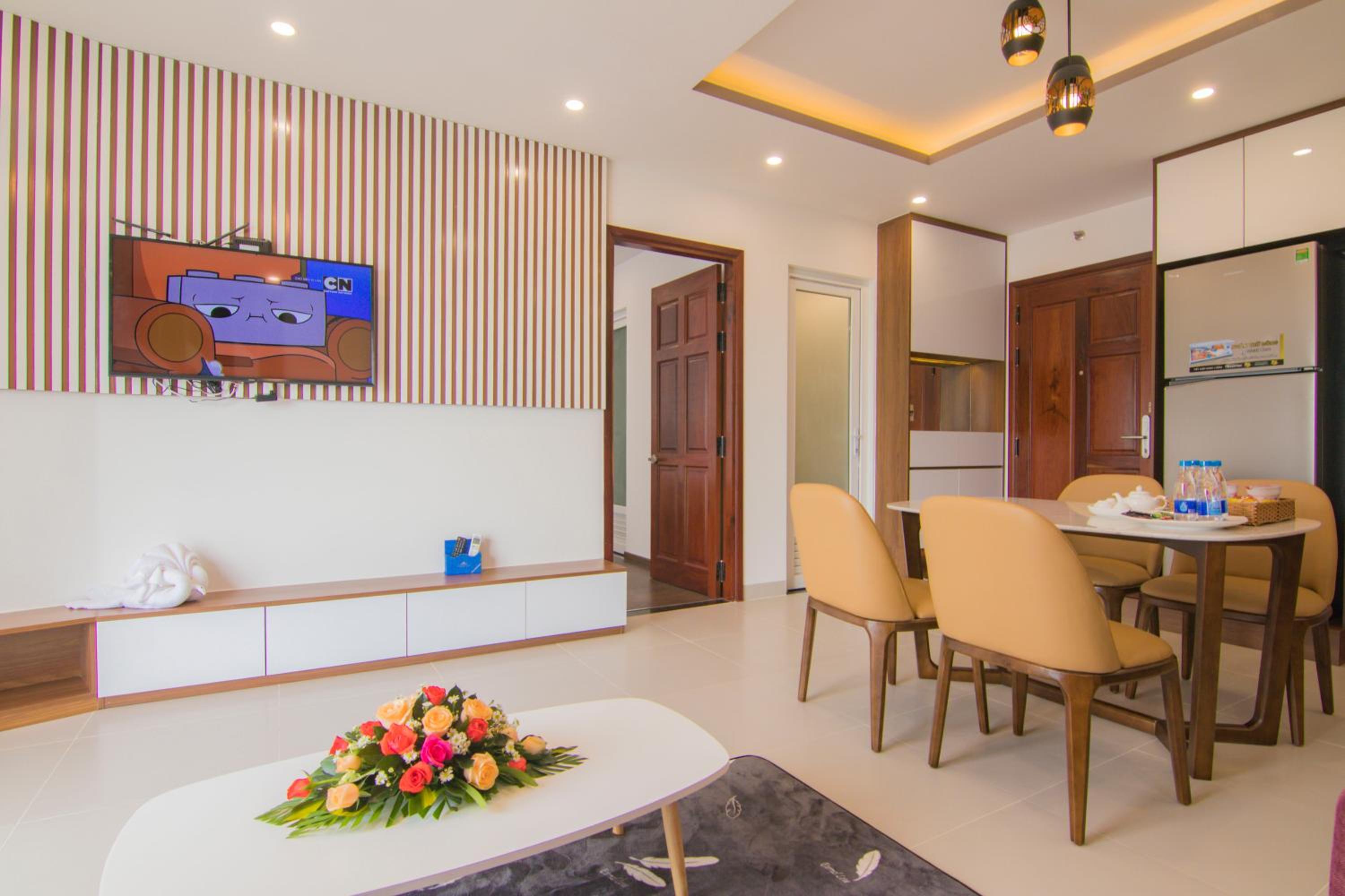 Two-Bedroom Apartment - Photo 3