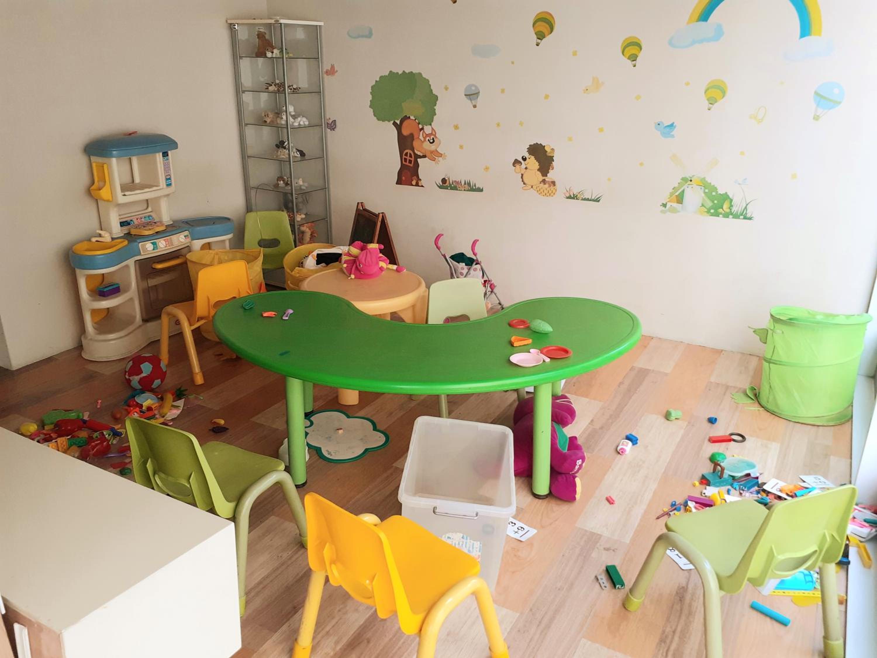 Studio Apartment photo 2