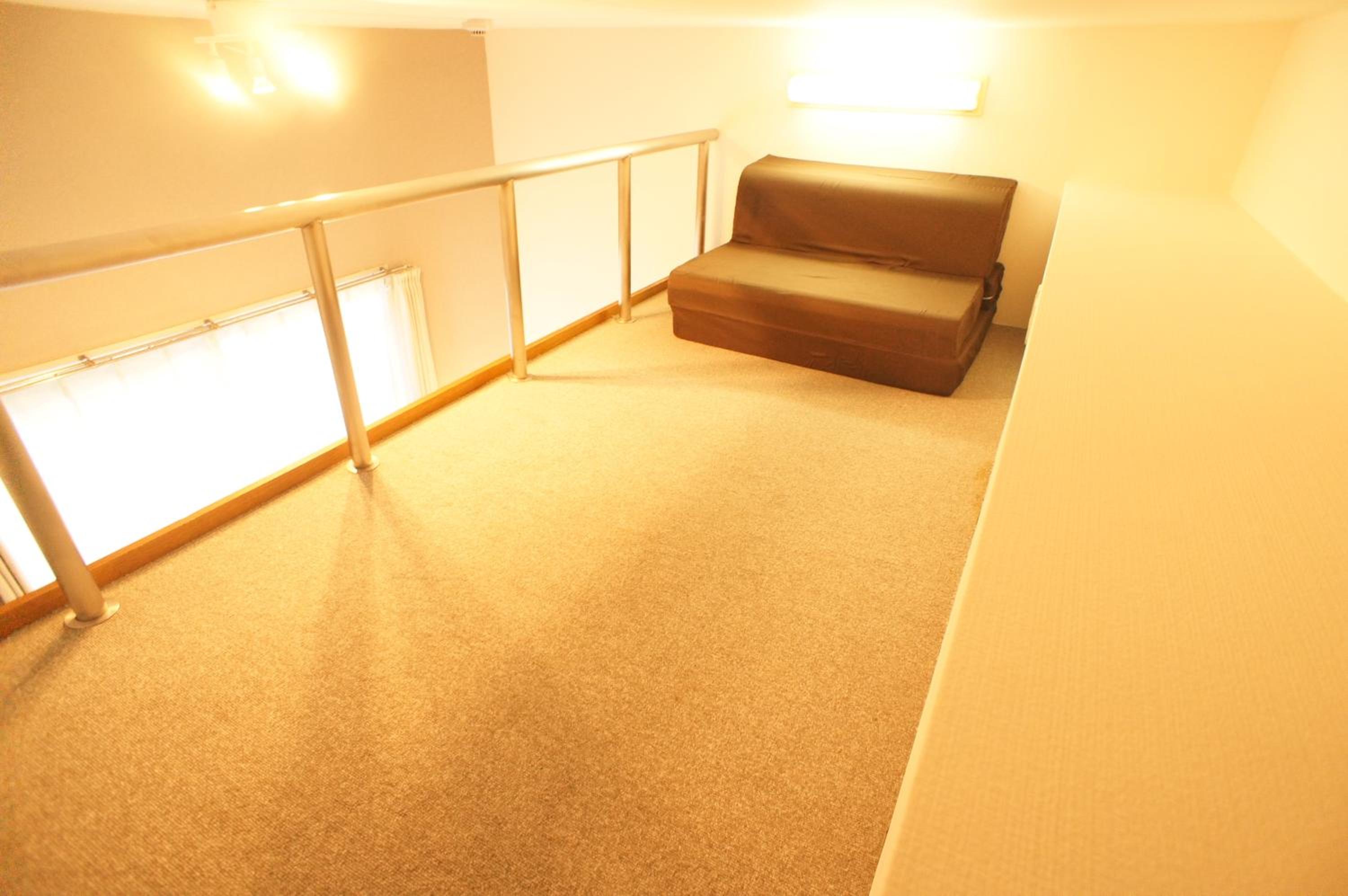 Double Room - Photo 29