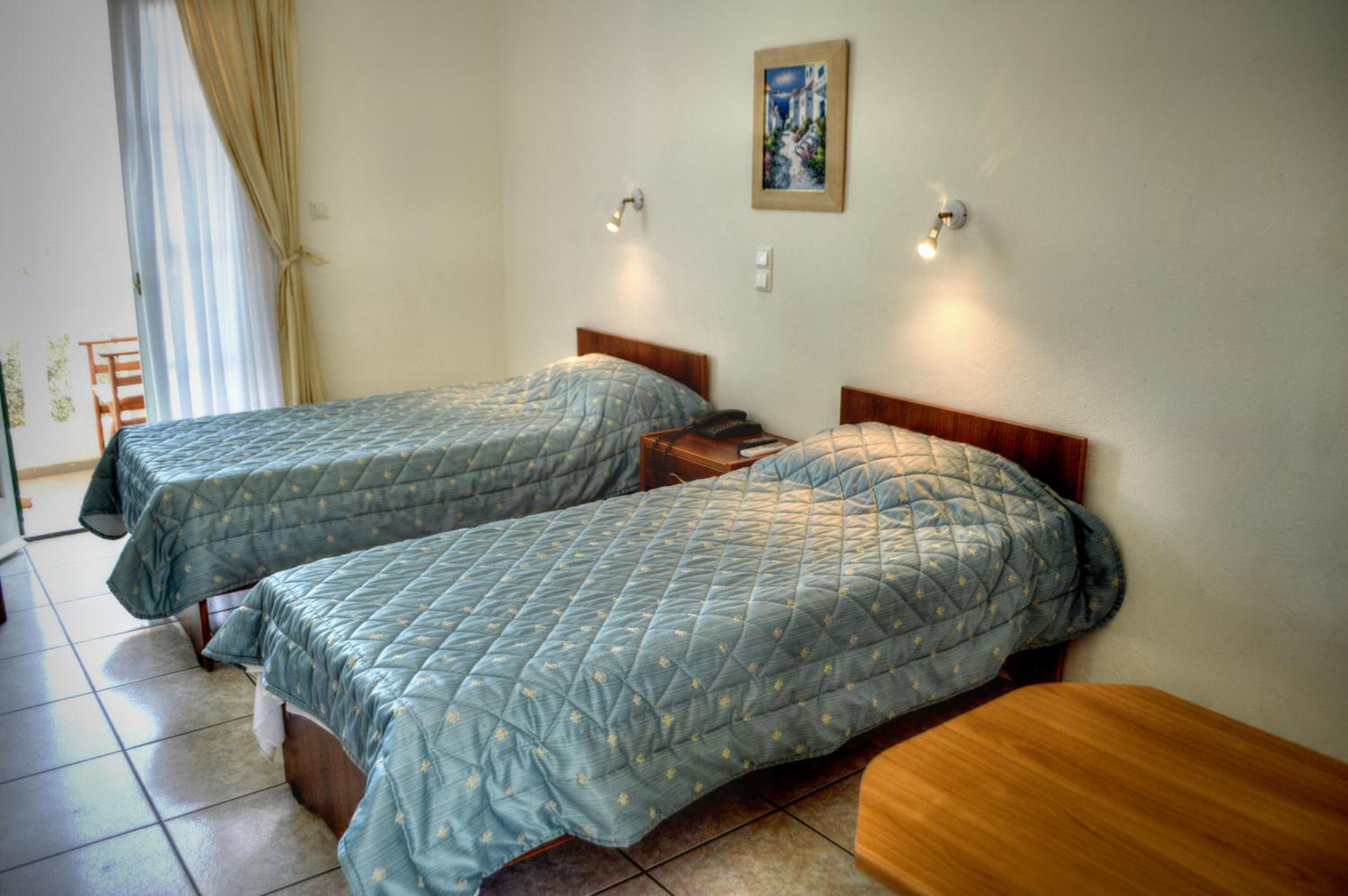 Studio with Balcony and Sea View - Photo 13