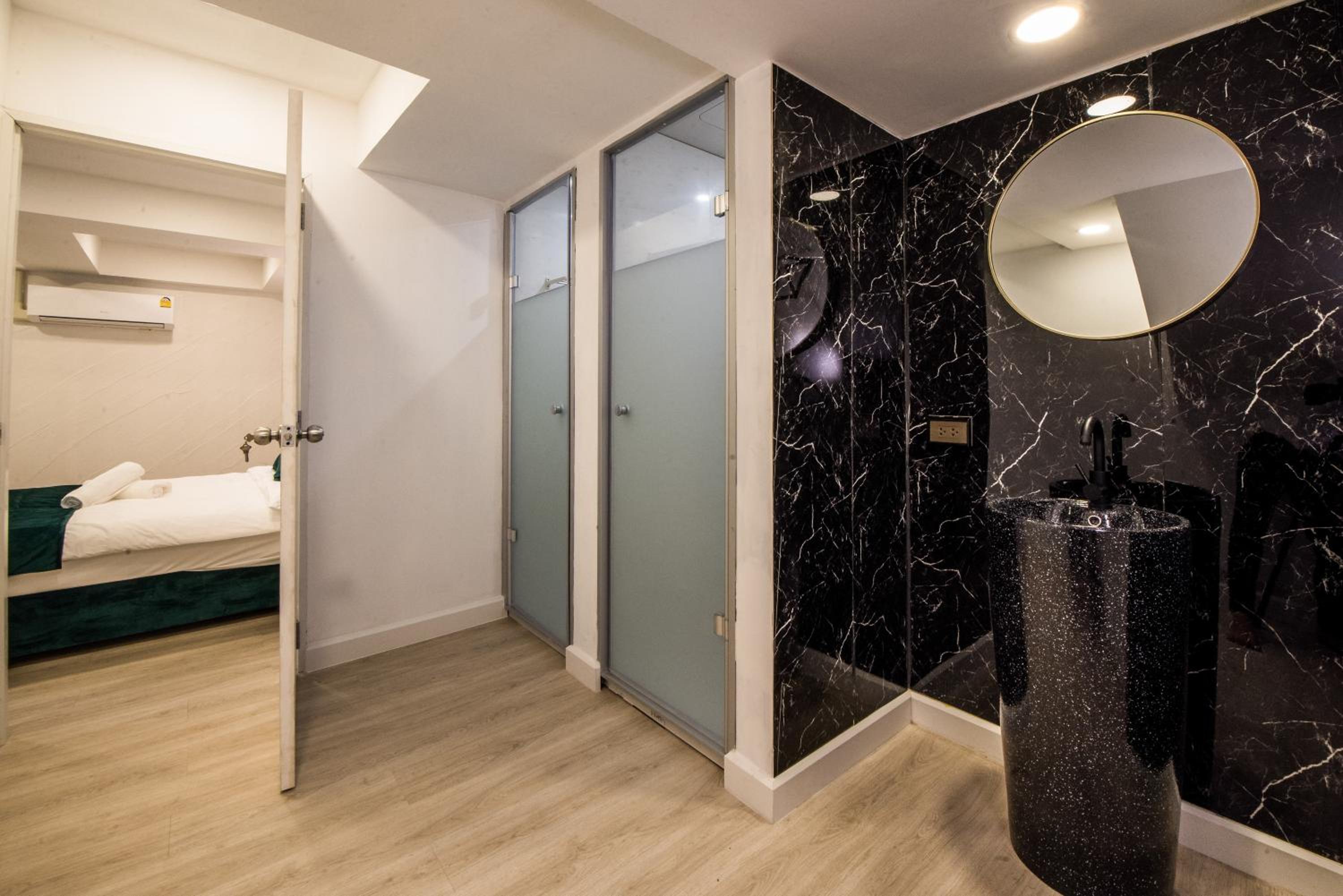 Two-Bedroom Suite photo 3