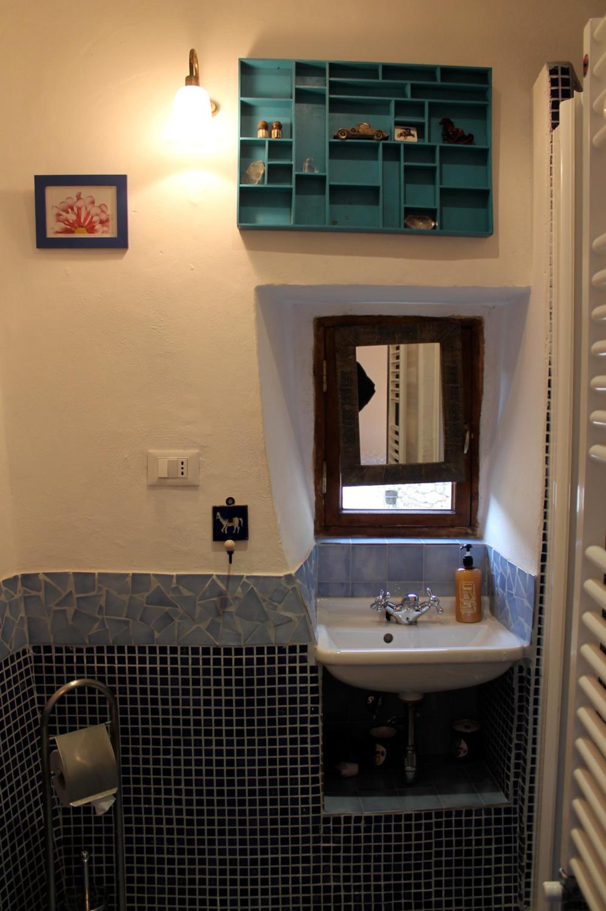 Budget Double Room with Shared Kitchen photo 3