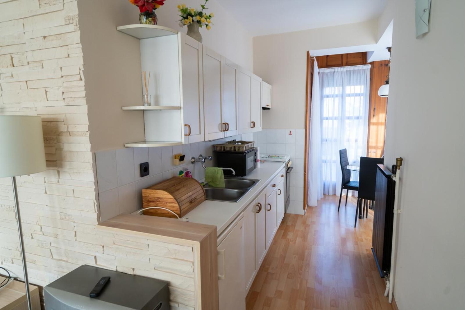 Suite - Photo 2