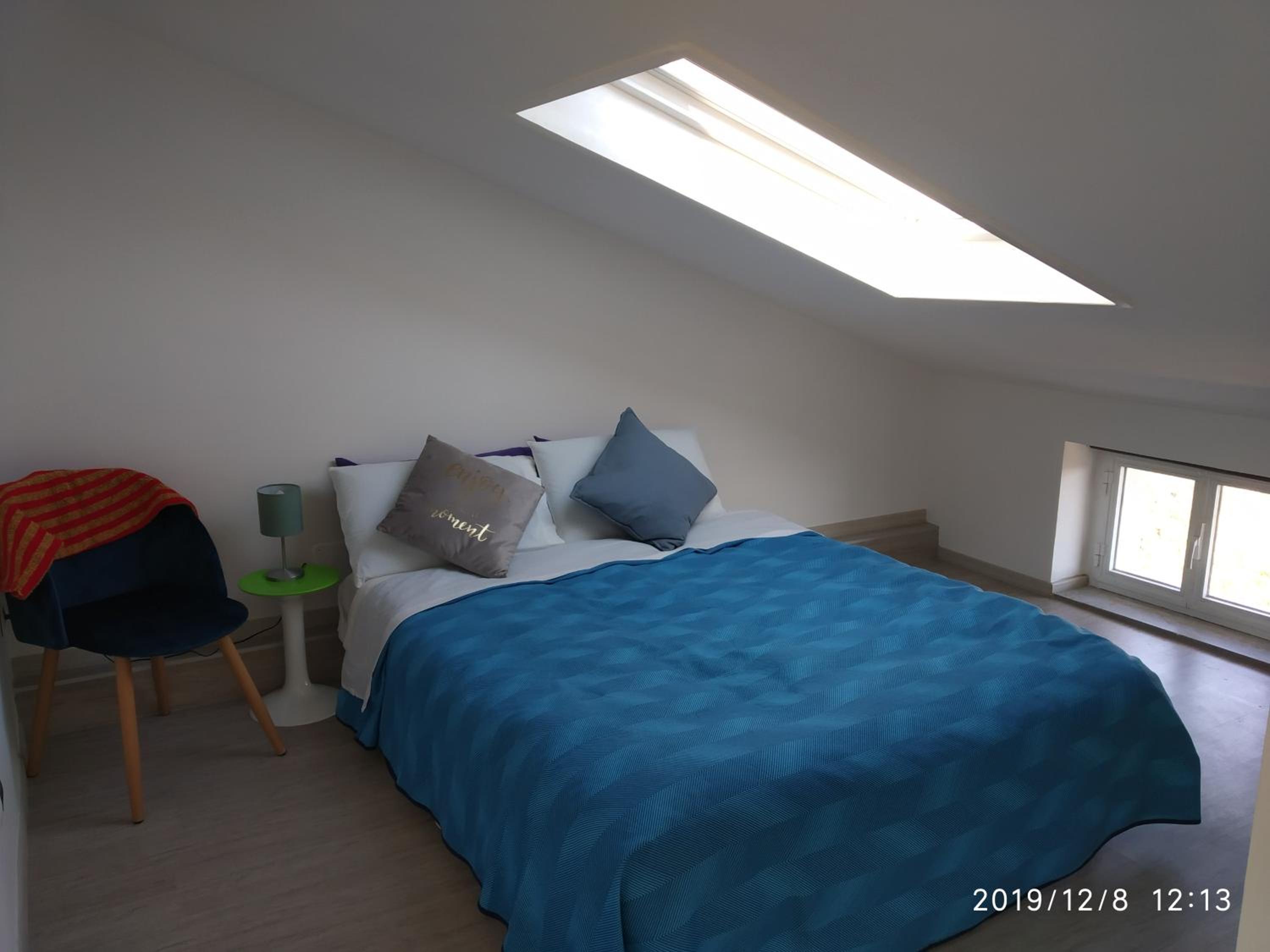 Triple Room with Private Bathroom - Photo 15