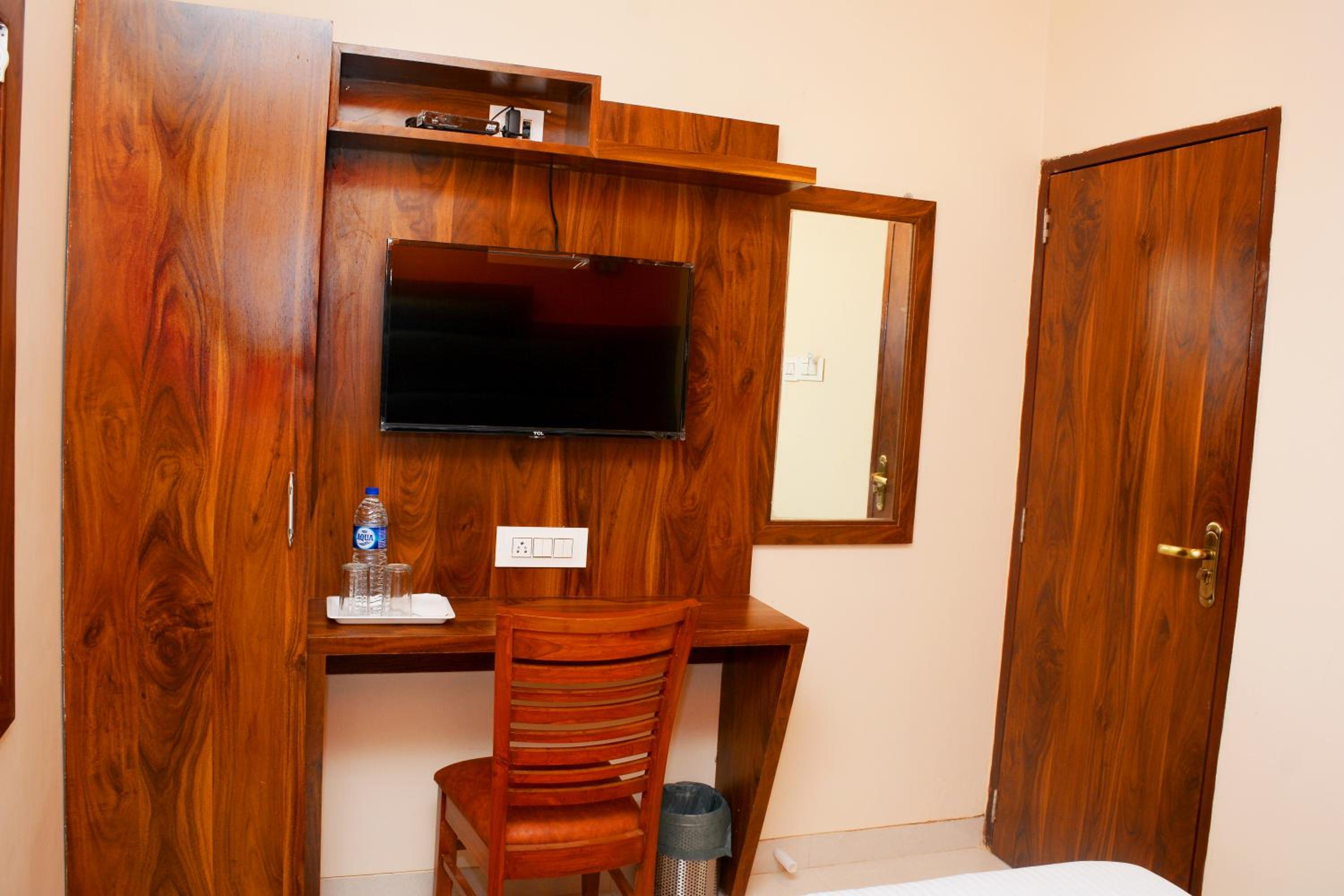 Deluxe Double Room - Photo 4
