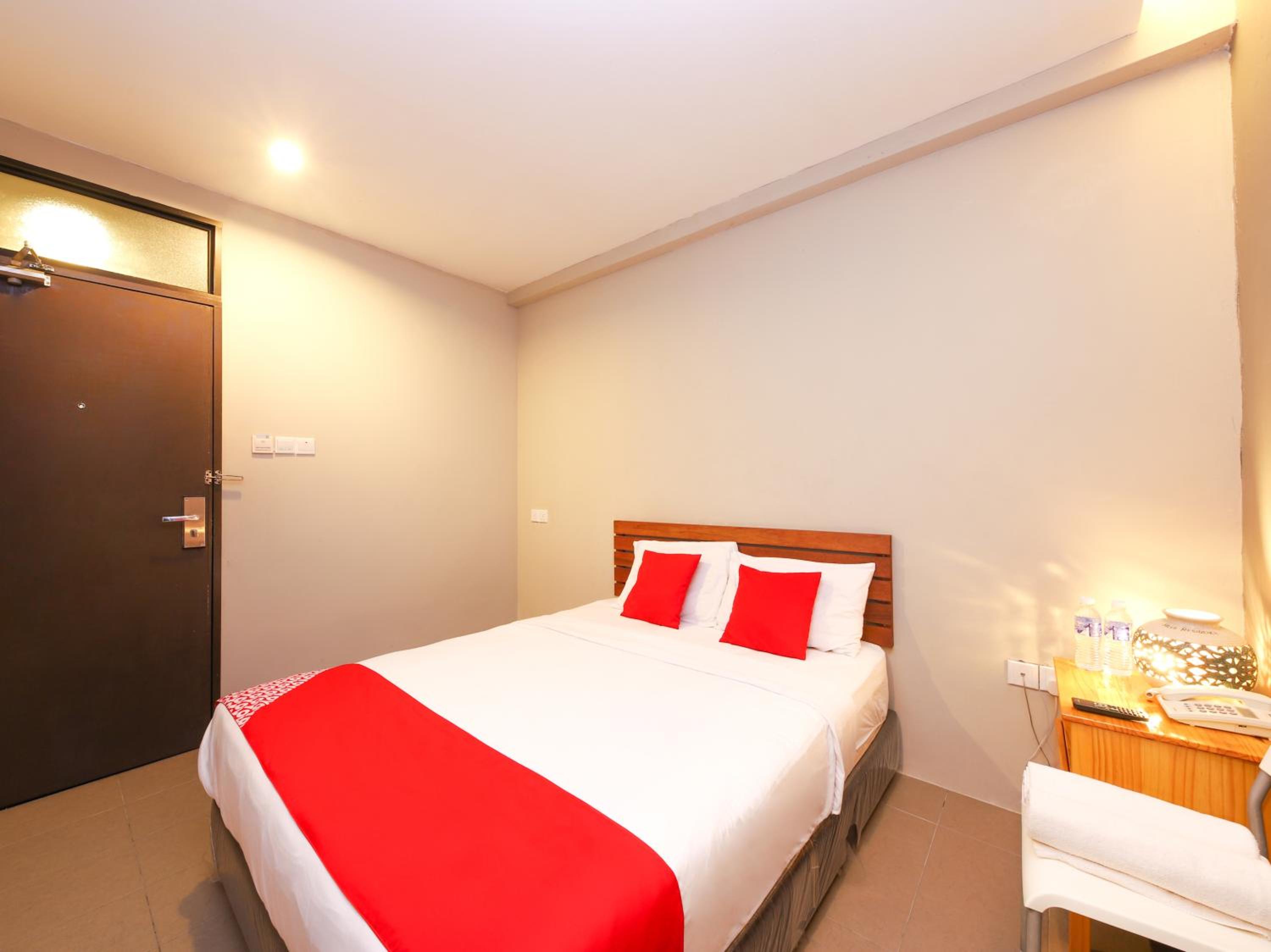 Deluxe Double Room - Photo 3