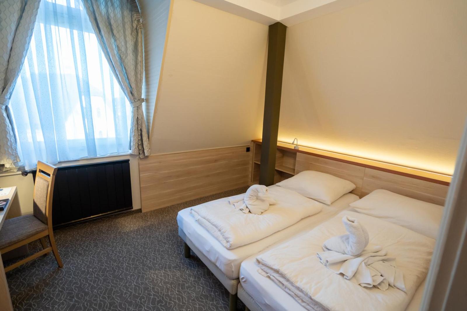 Double Room - Photo 1