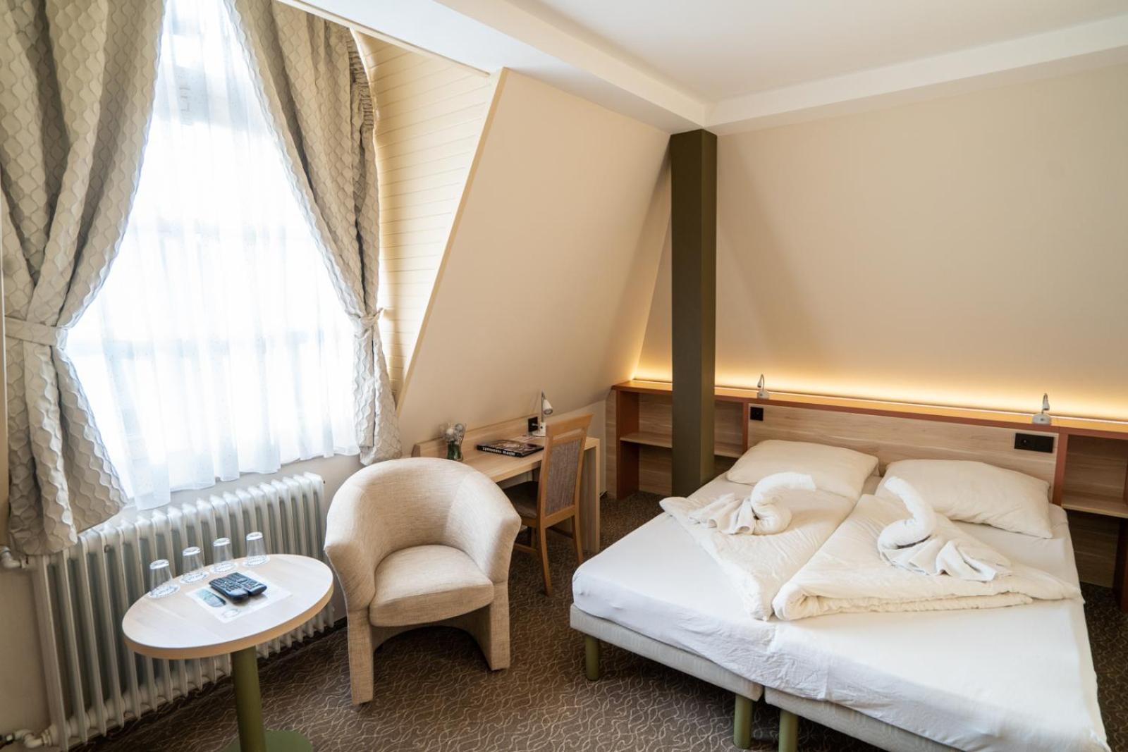 Quadruple Room - Photo 4