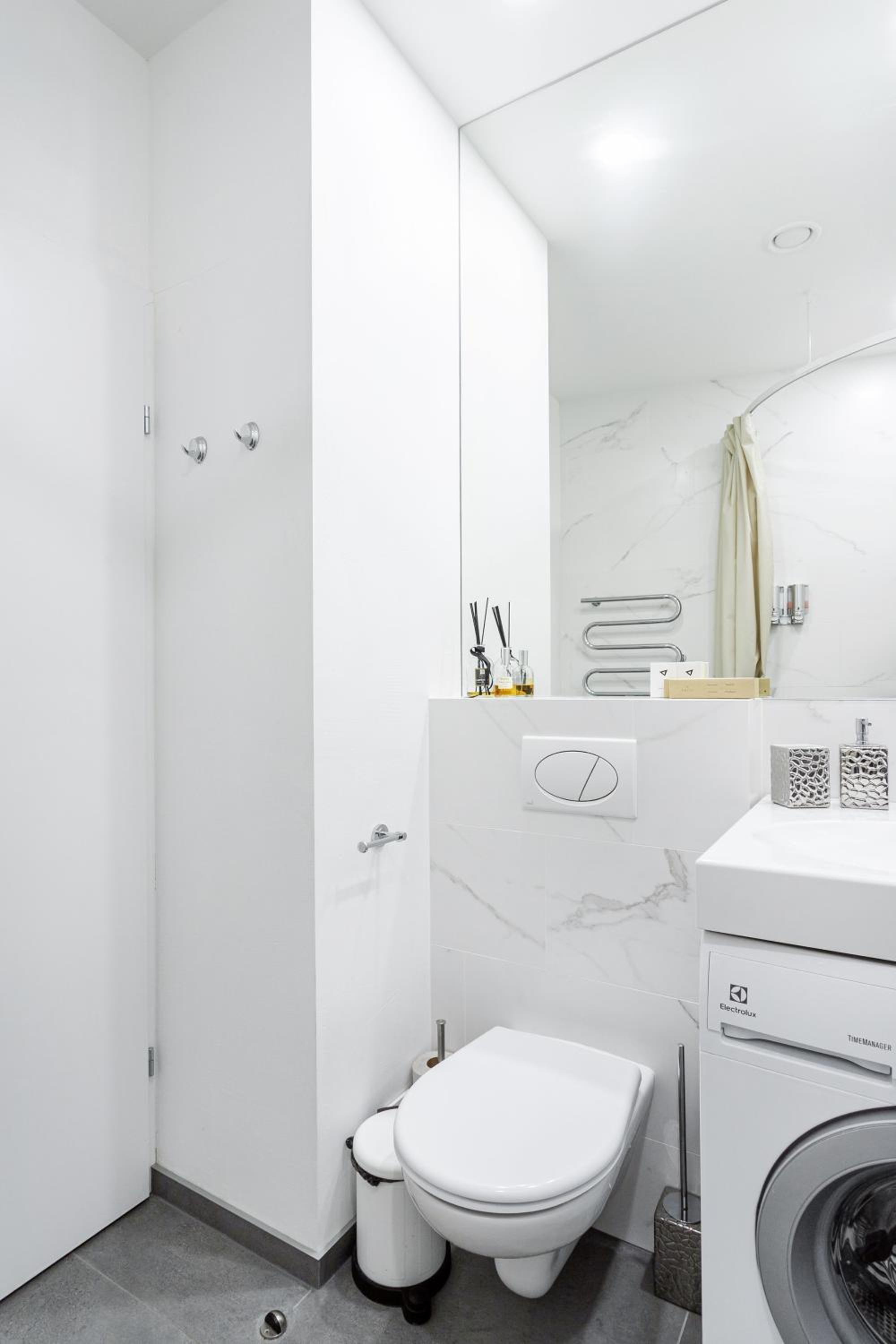 Studio Apartment - Photo 23