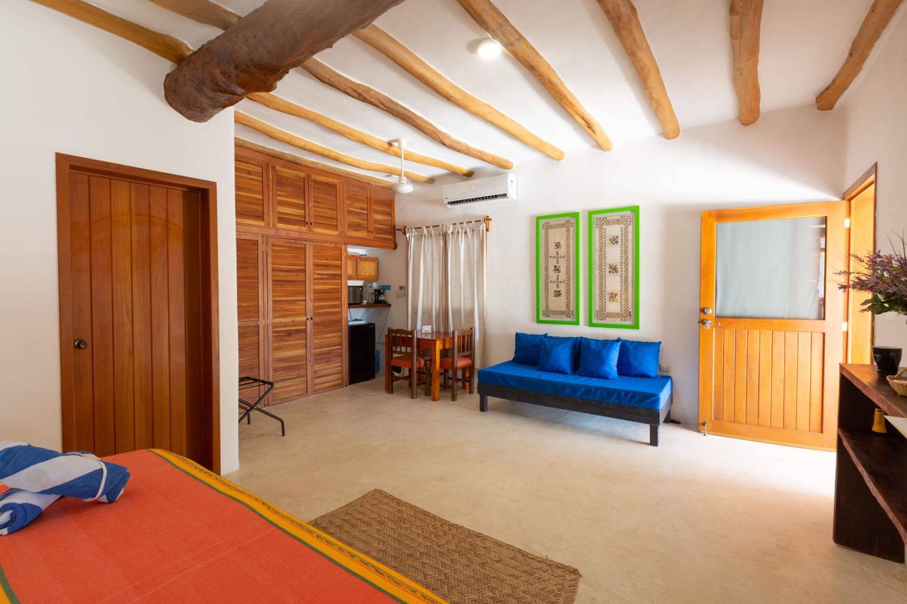 Suite Lagoon with Kitchenette photo 3