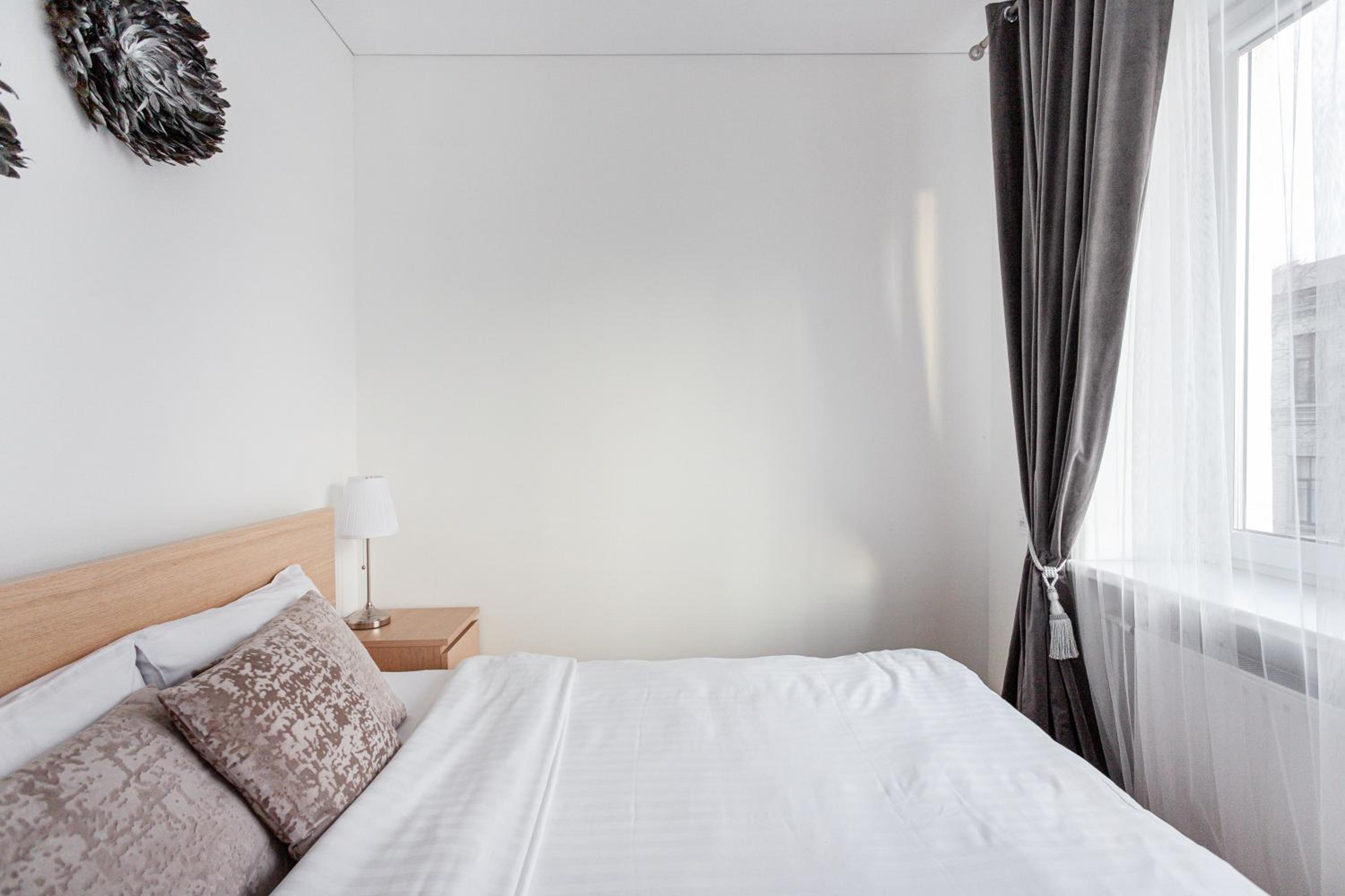One-Bedroom Apartment - Photo 42