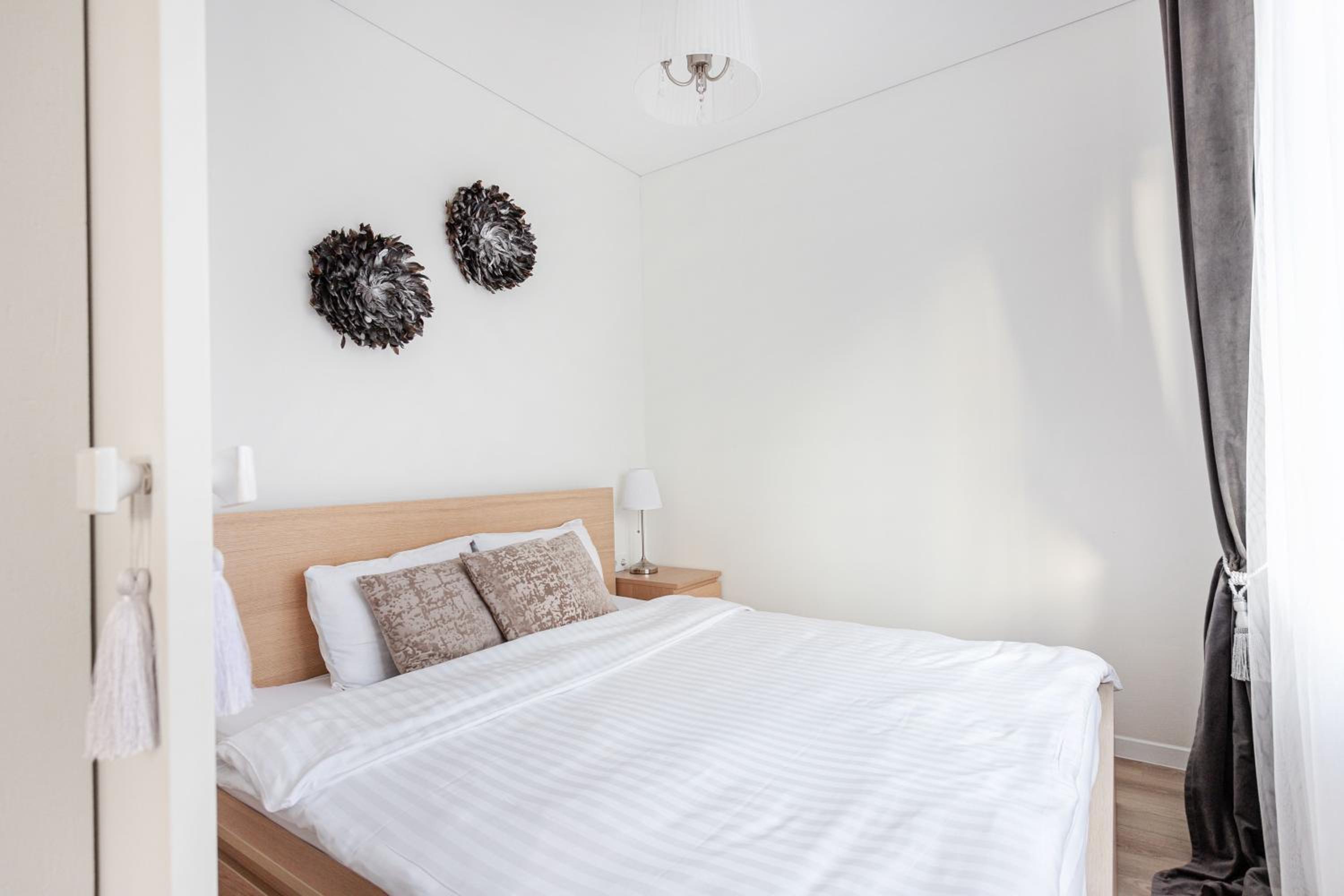 One-Bedroom Apartment - Photo 41