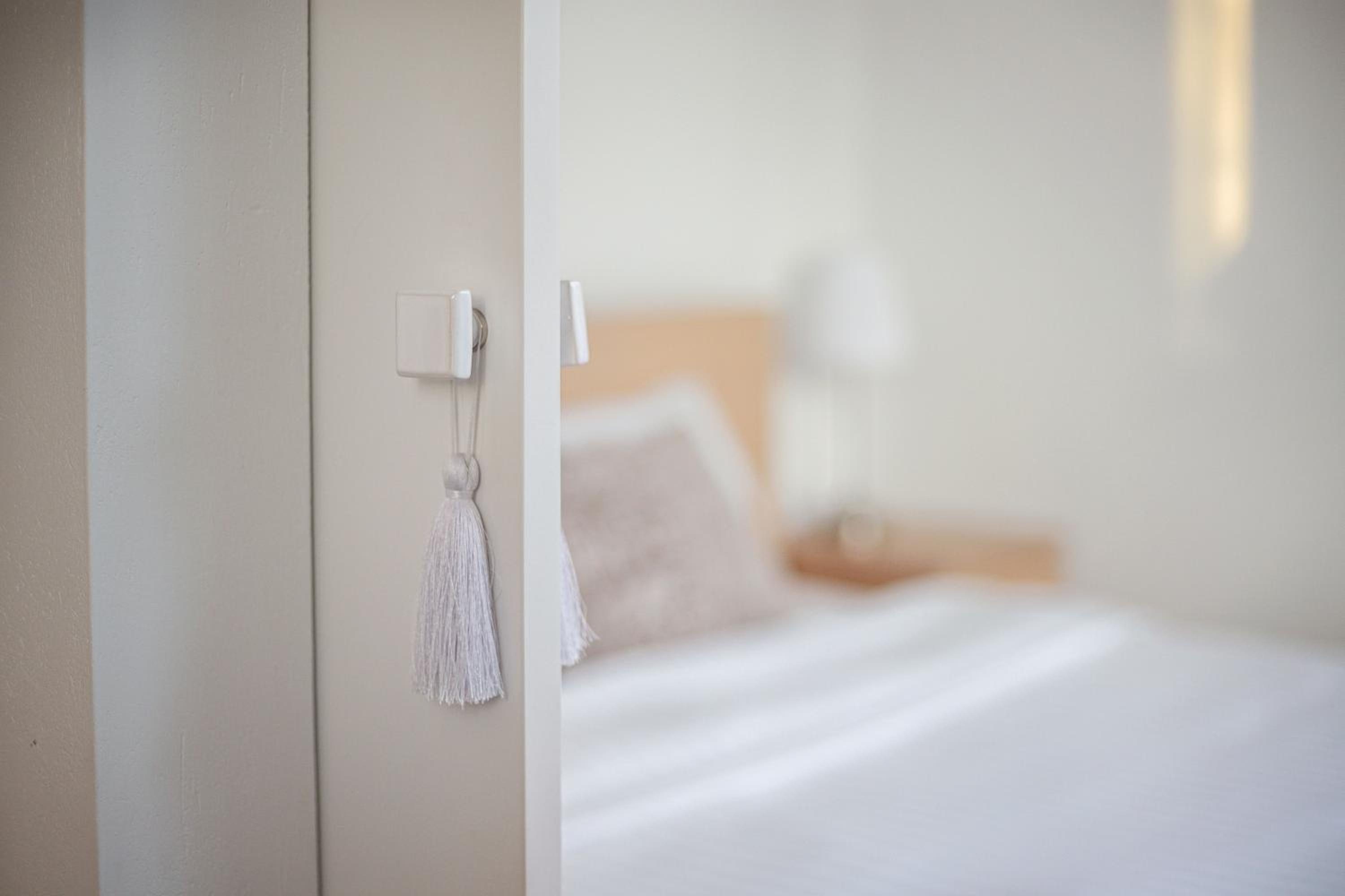 One-Bedroom Apartment - Photo 40