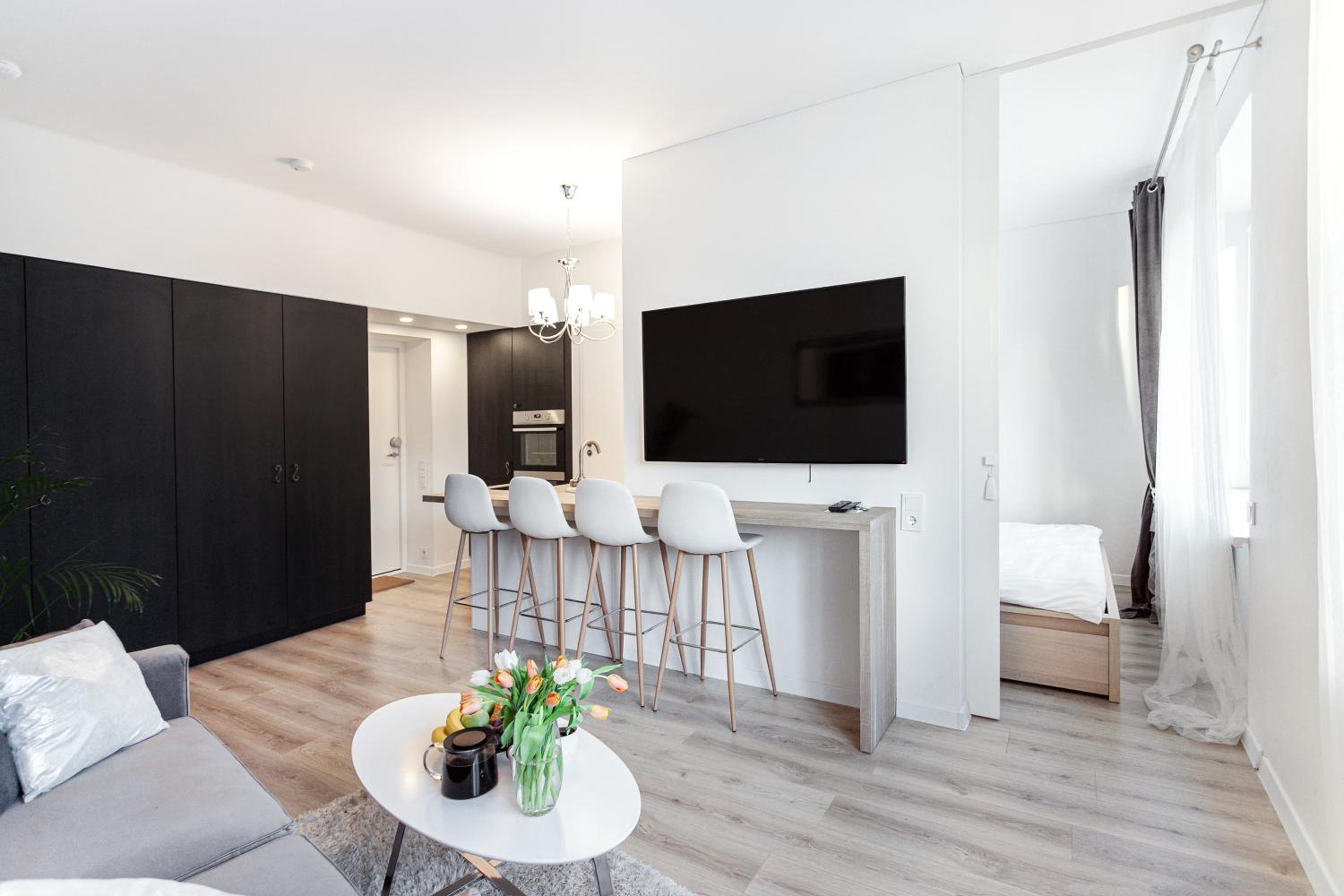 One-Bedroom Apartment - Photo 49