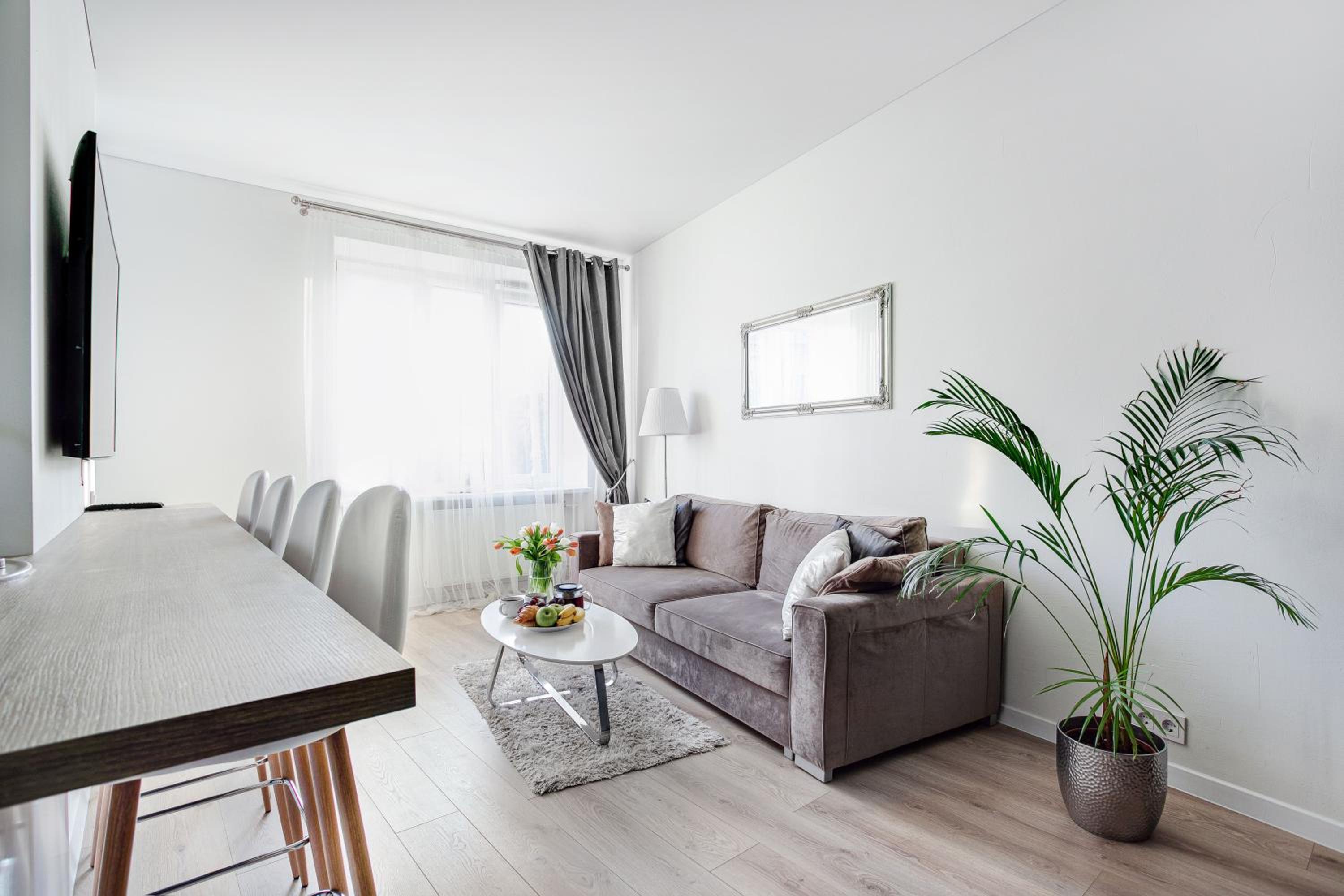 One-Bedroom Apartment - Photo 21