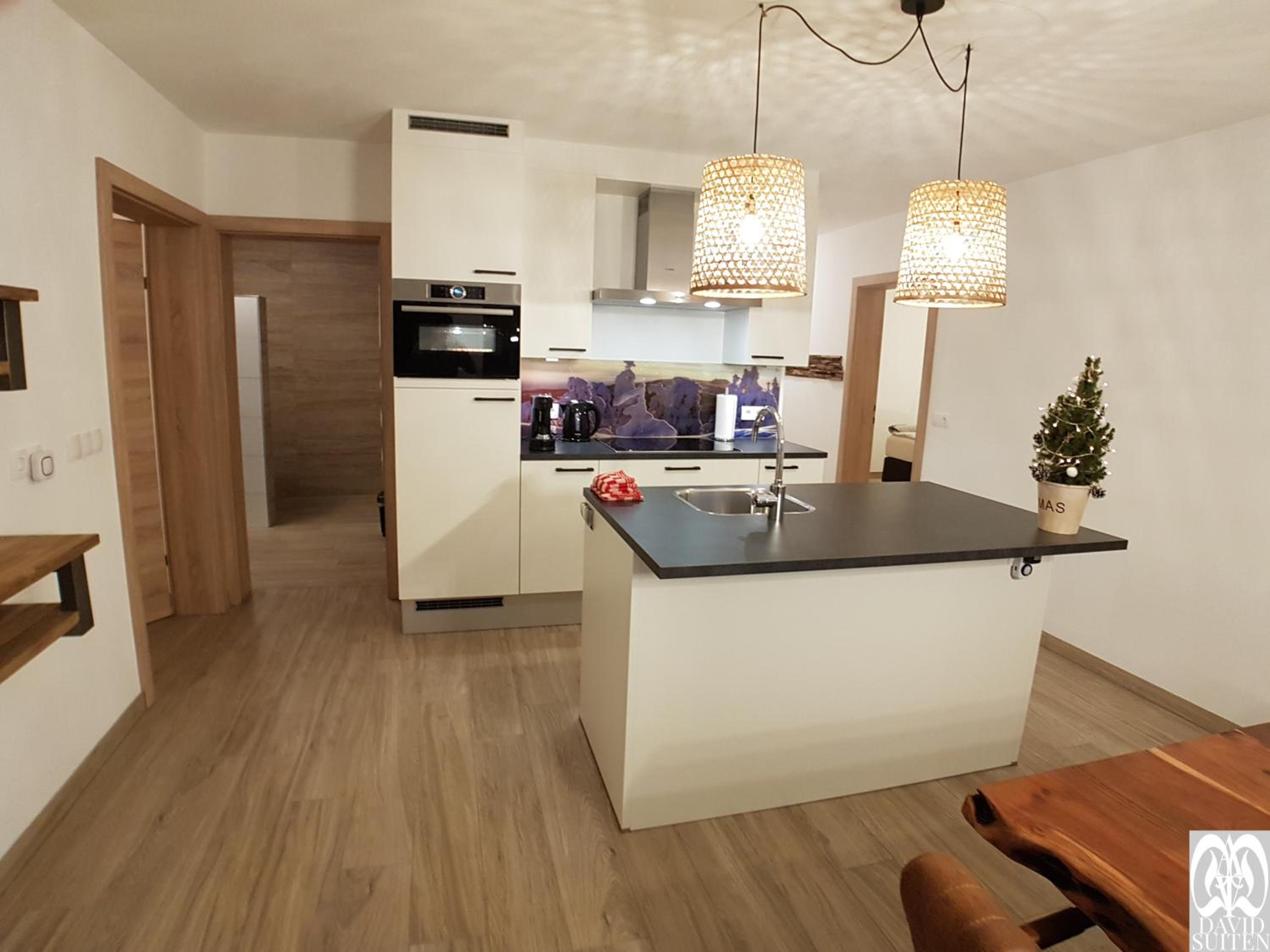 Apartment with View and Balcony - Photo 33