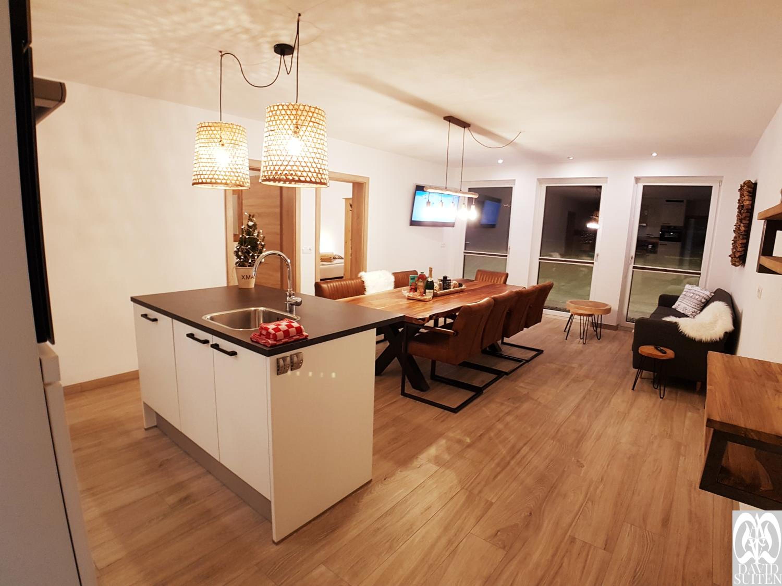 Apartment with View and Balcony - Photo 14