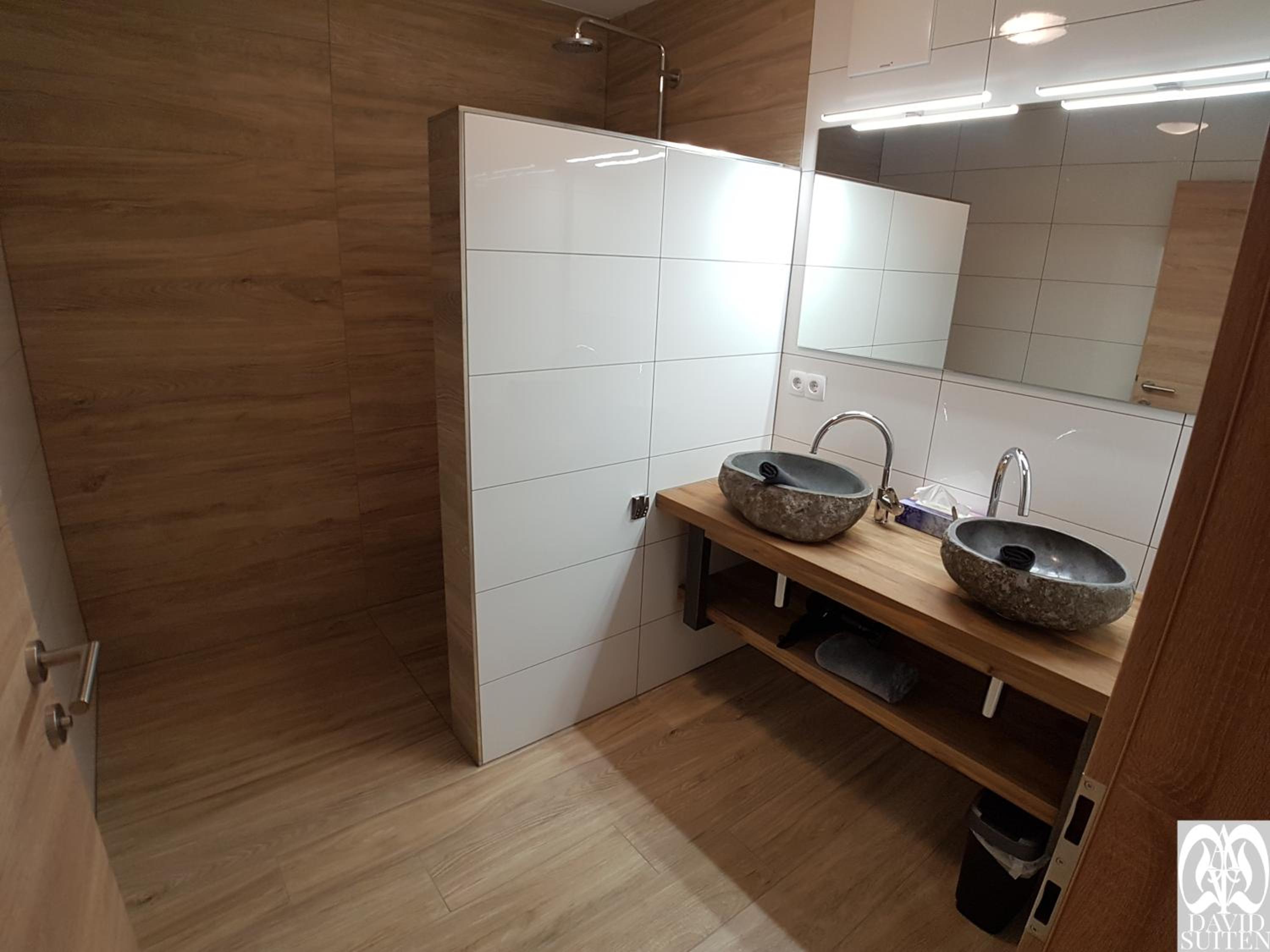 Deluxe Apartment - Photo 10