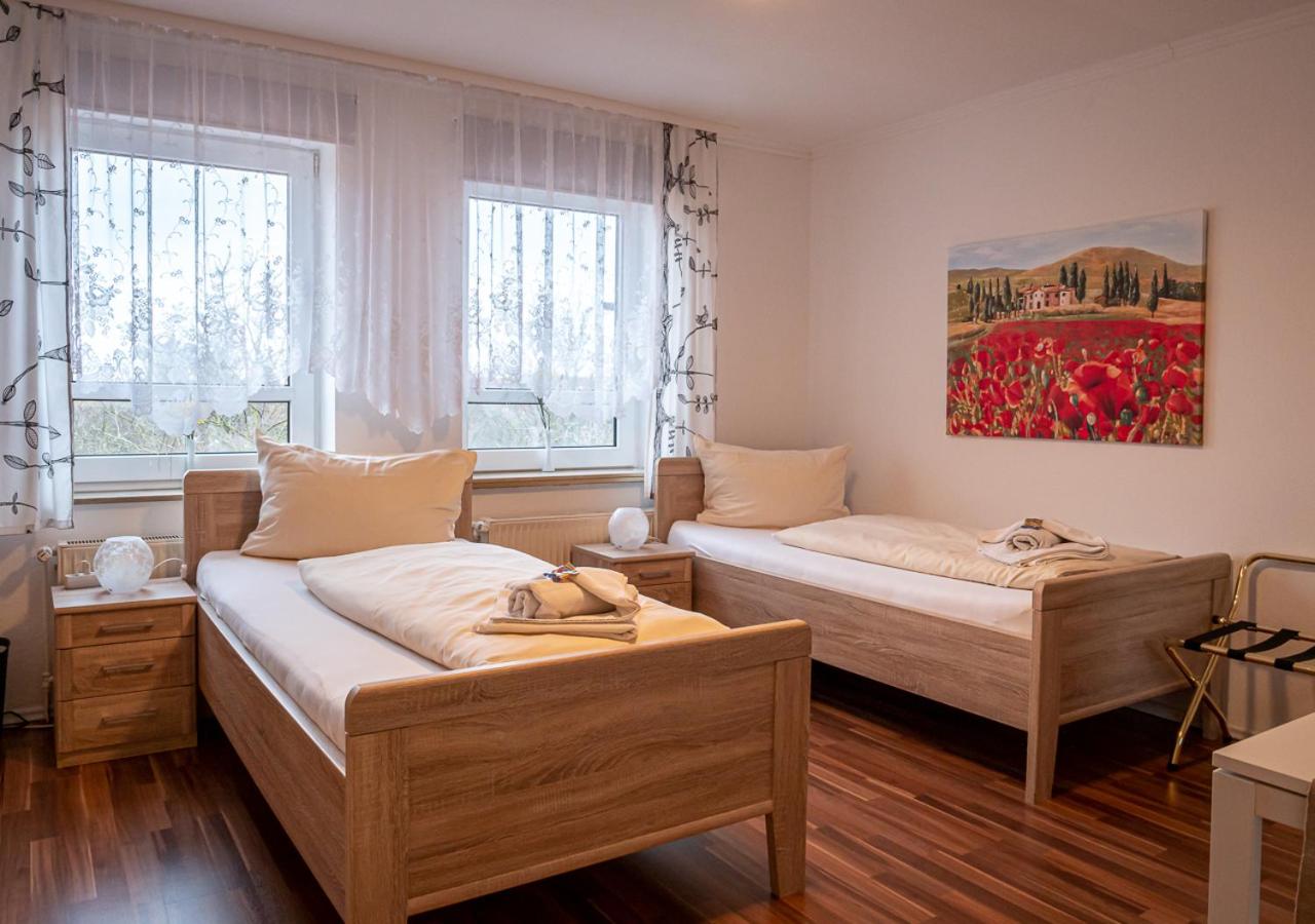 Twin Room - Photo 26