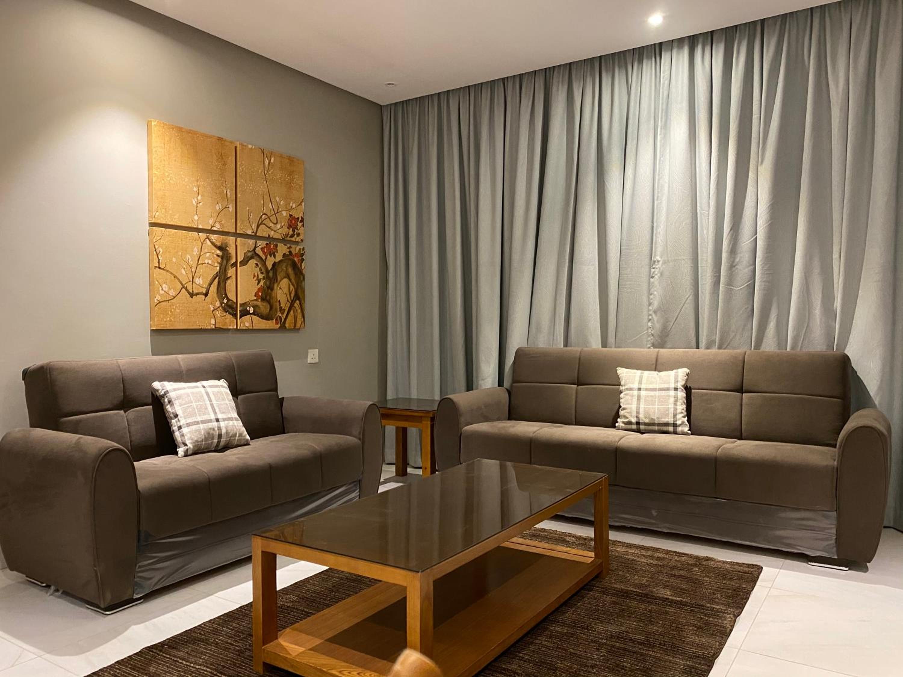 One-Bedroom Apartment