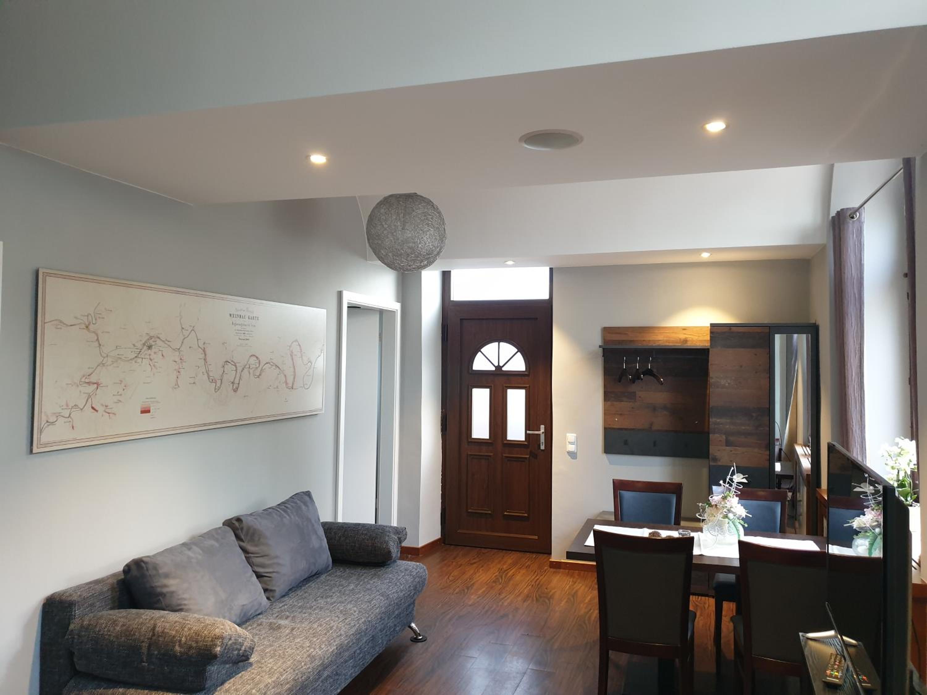 Apartment photo 3