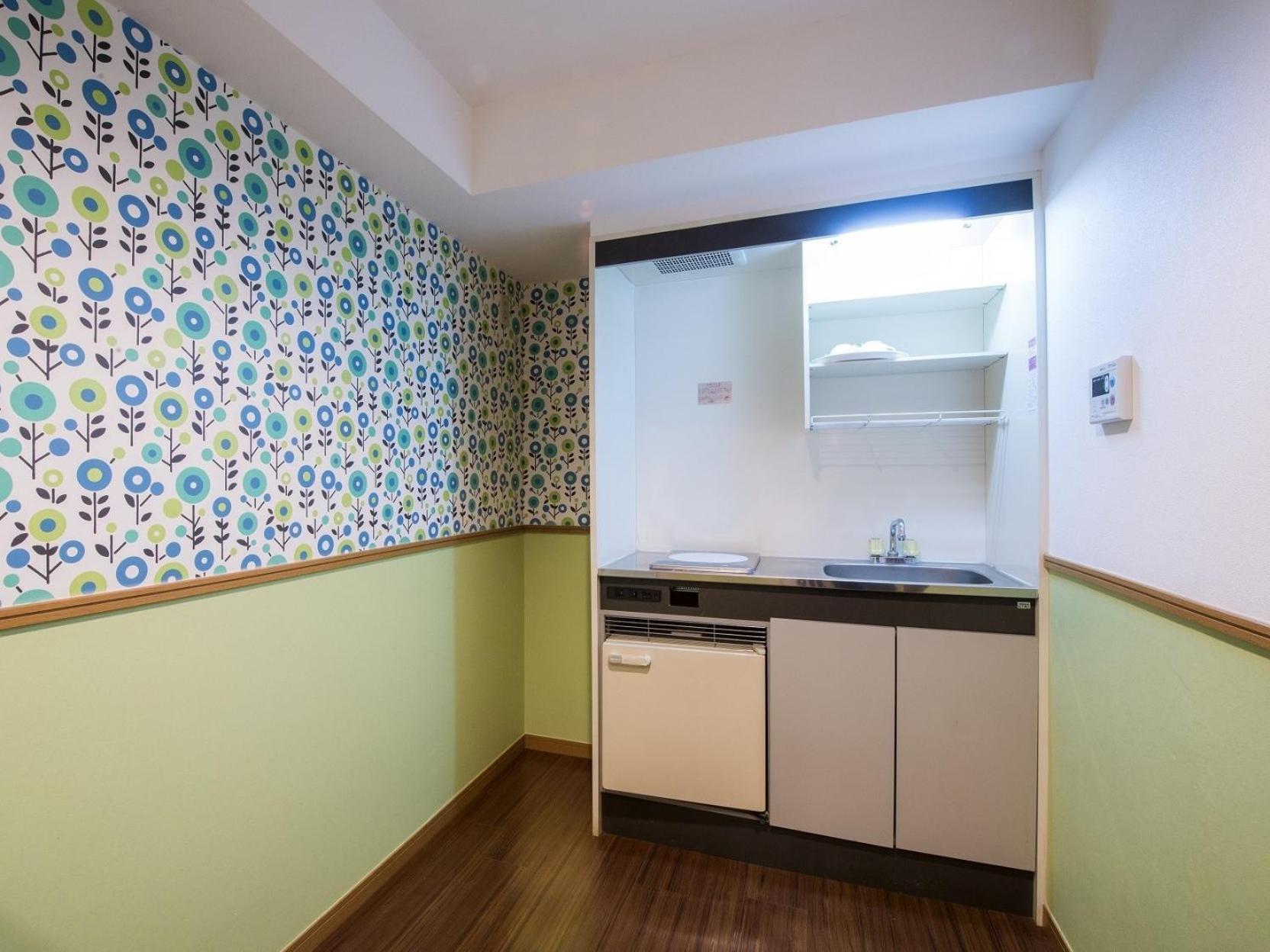 Twin Room - Photo 6