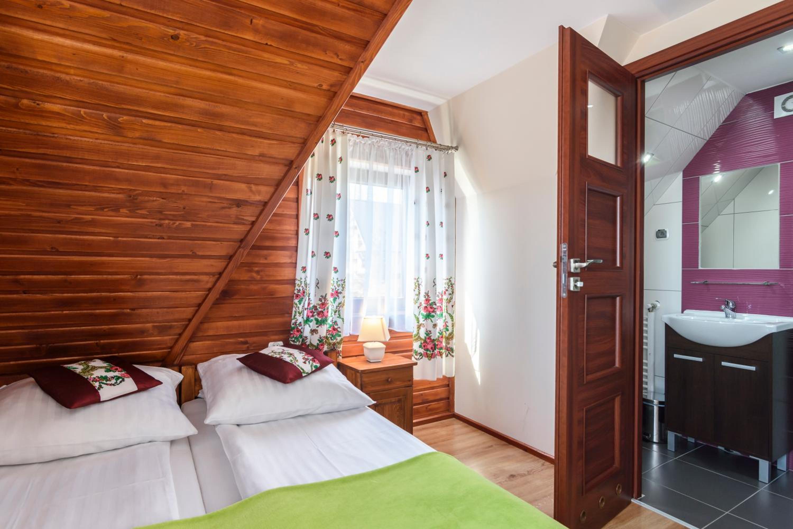 Double Room with Mountain View photo 2