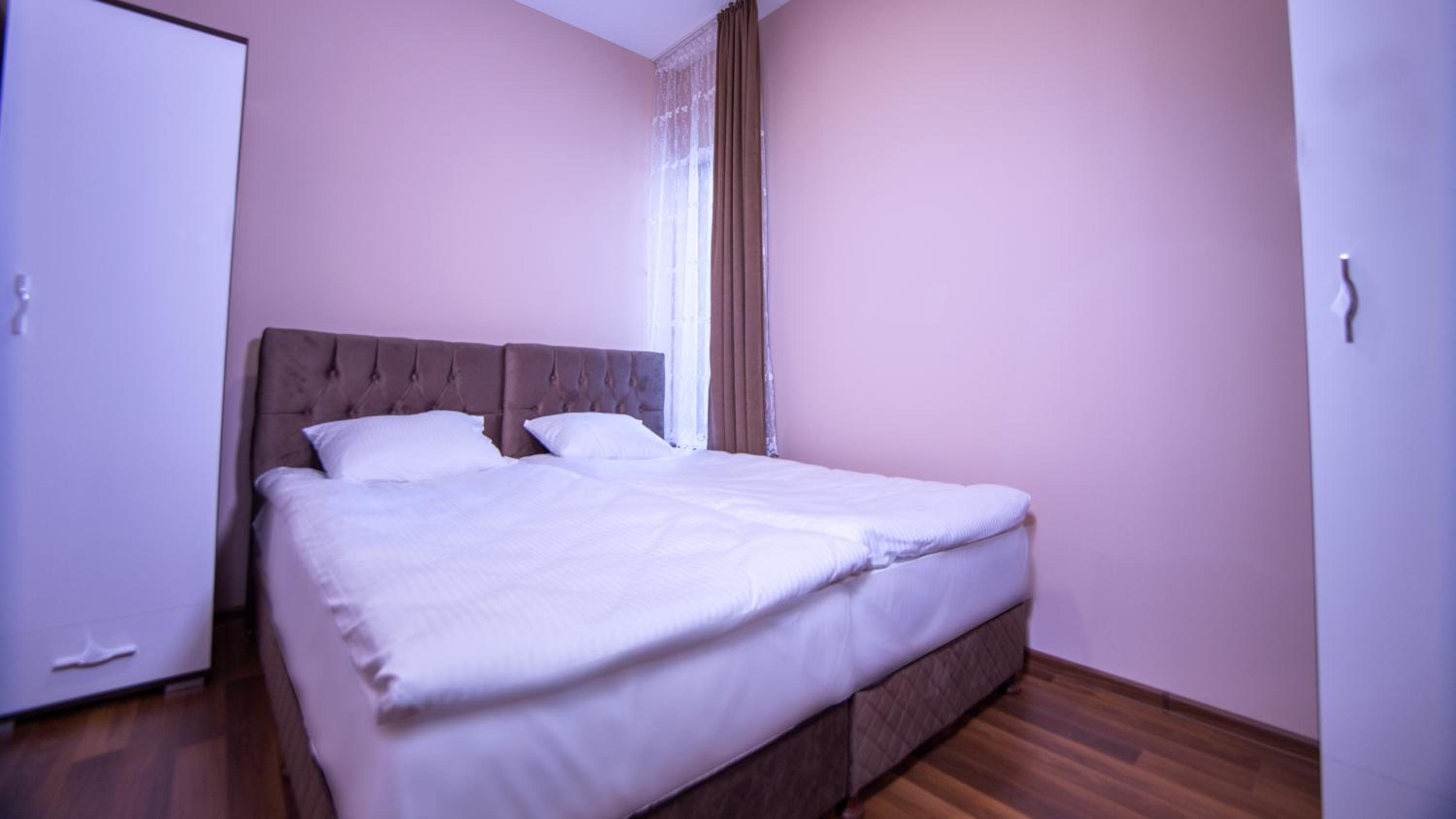 Suite - Photo 6