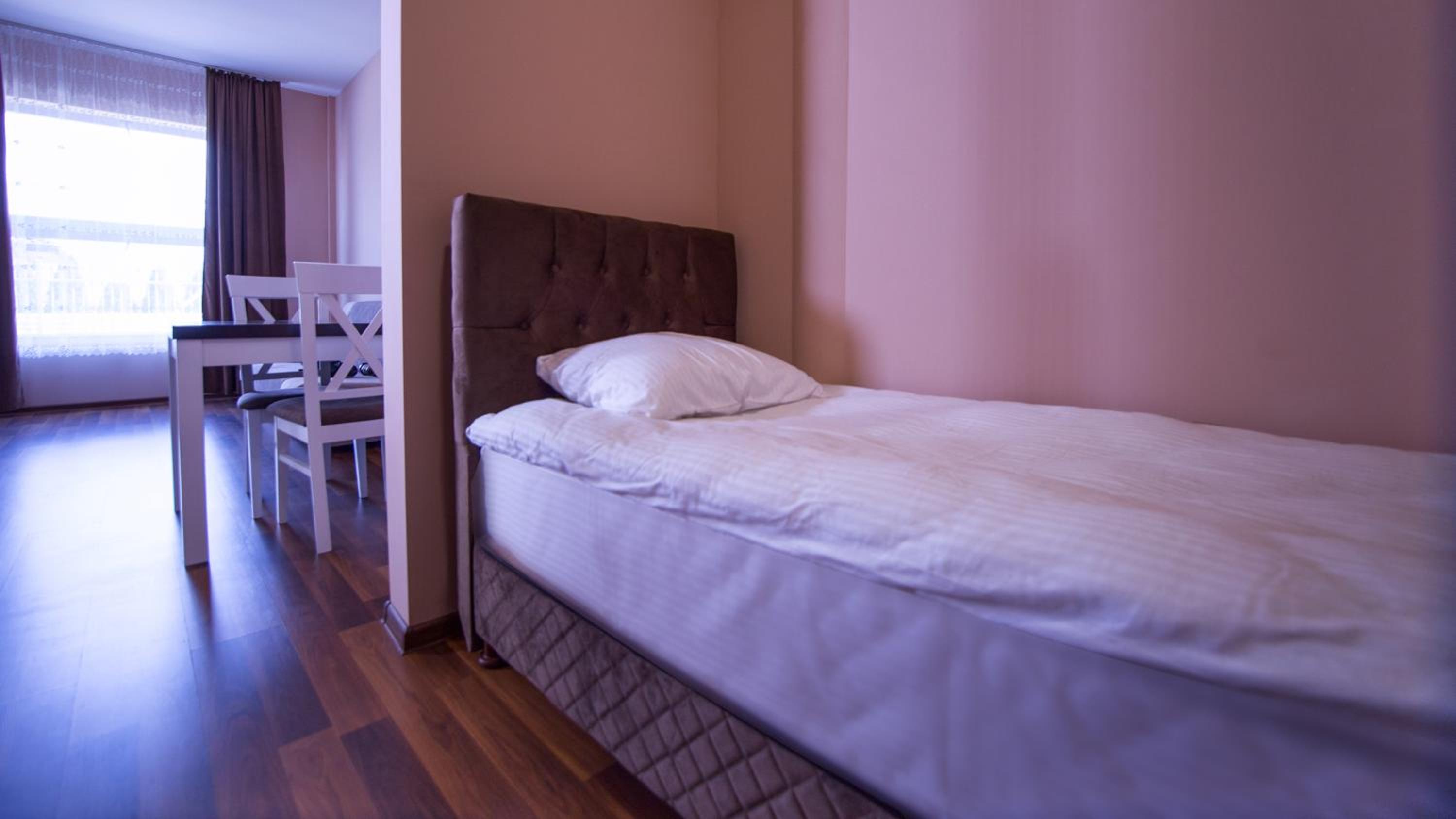 Suite - Photo 7