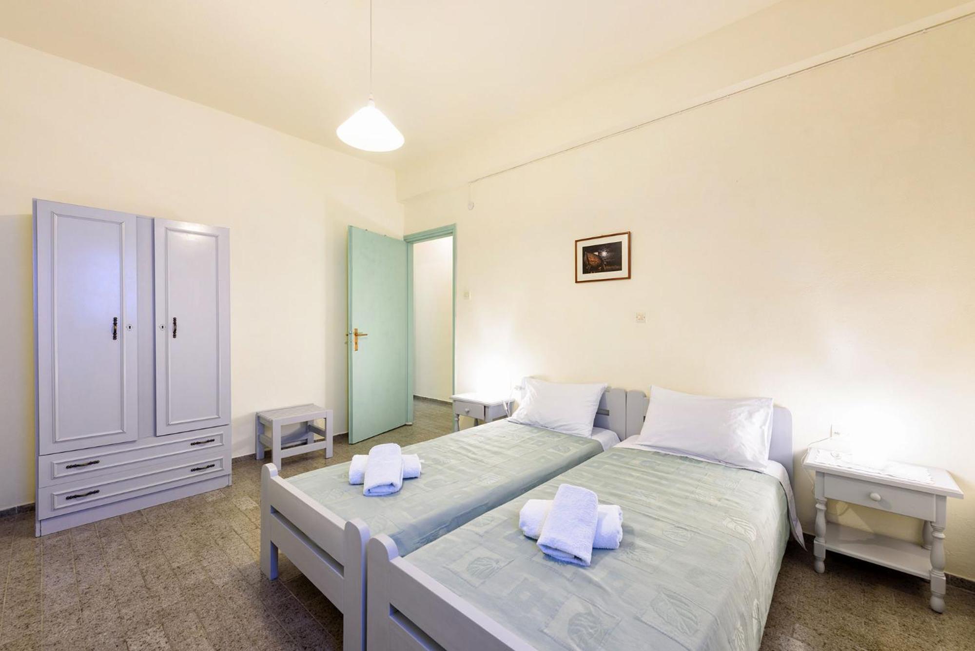 One-Bedroom Apartment (2 Adults) - Photo 4