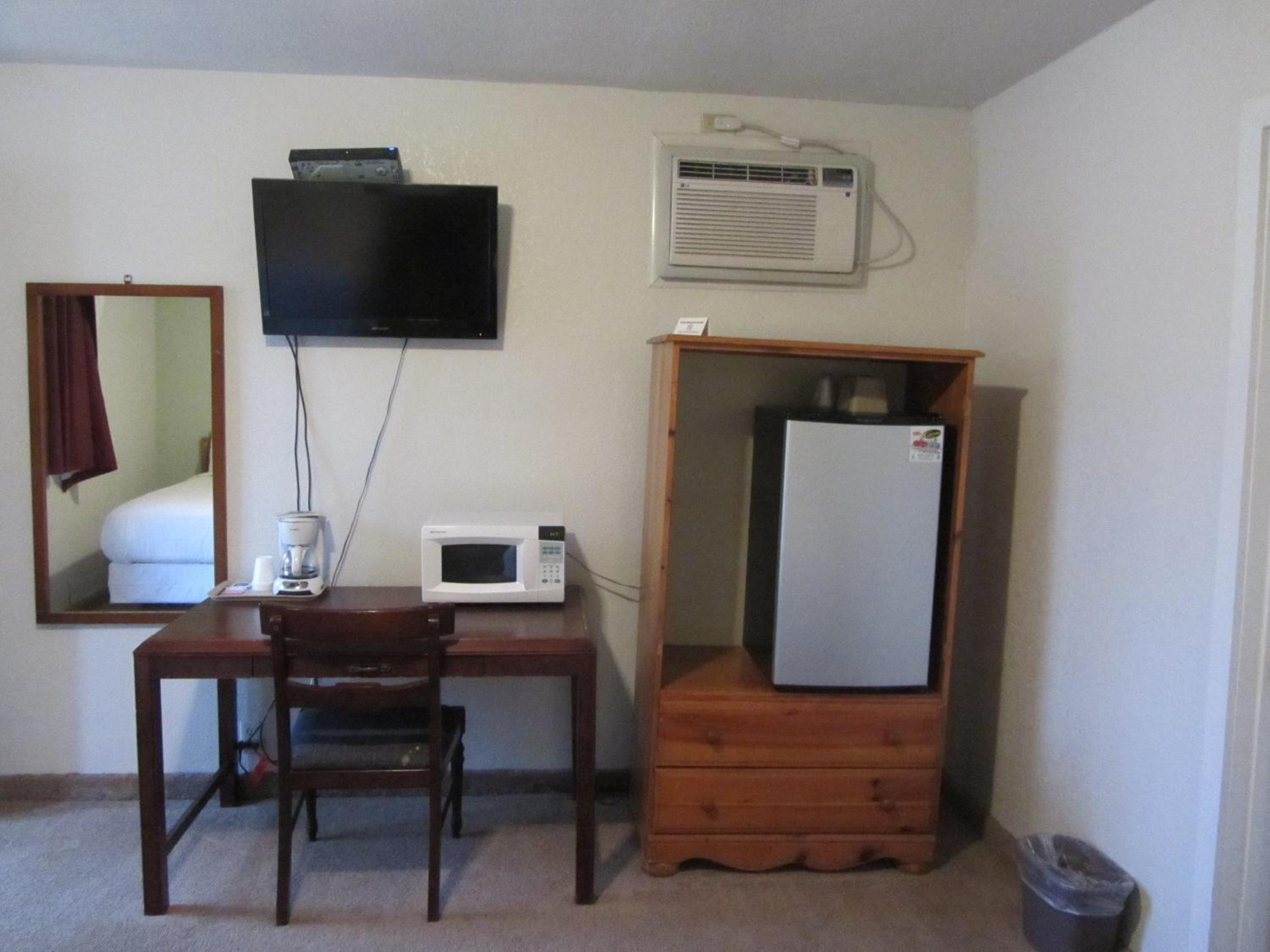 Standard Double Room photo 3